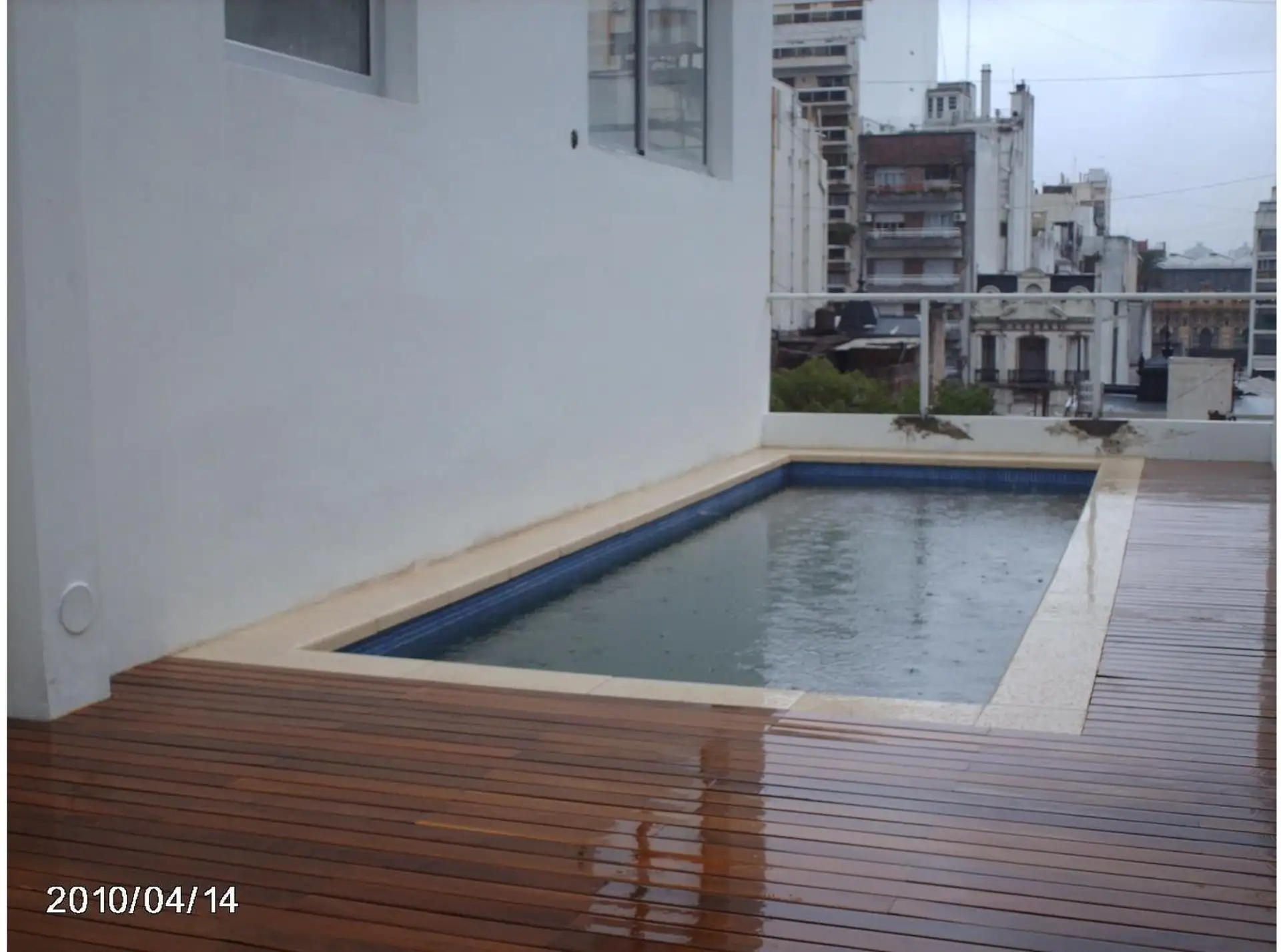 Studio apartment in Recoleta with balcony