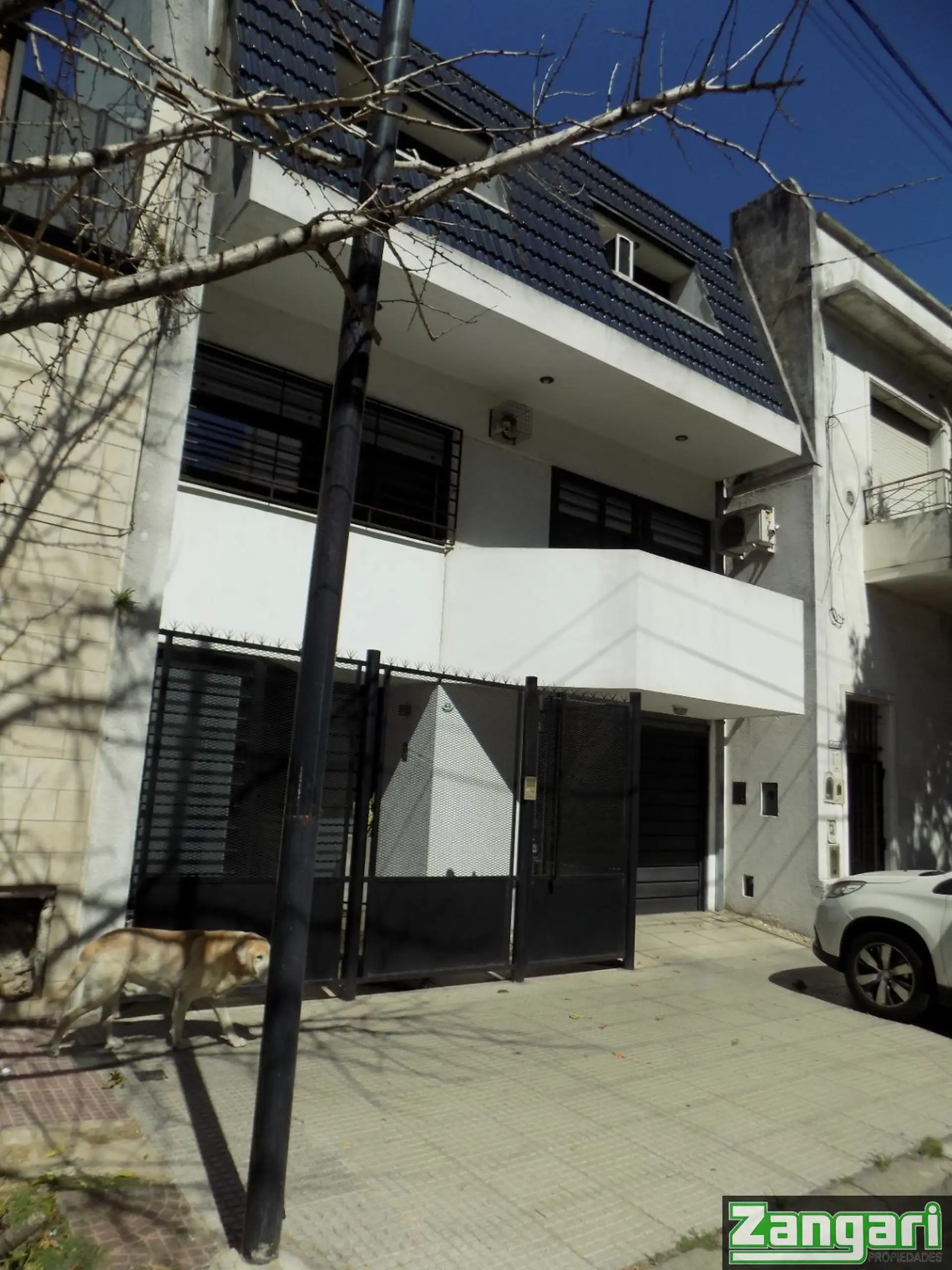 Casa de 4 dormitorios en Parque Chacabuco