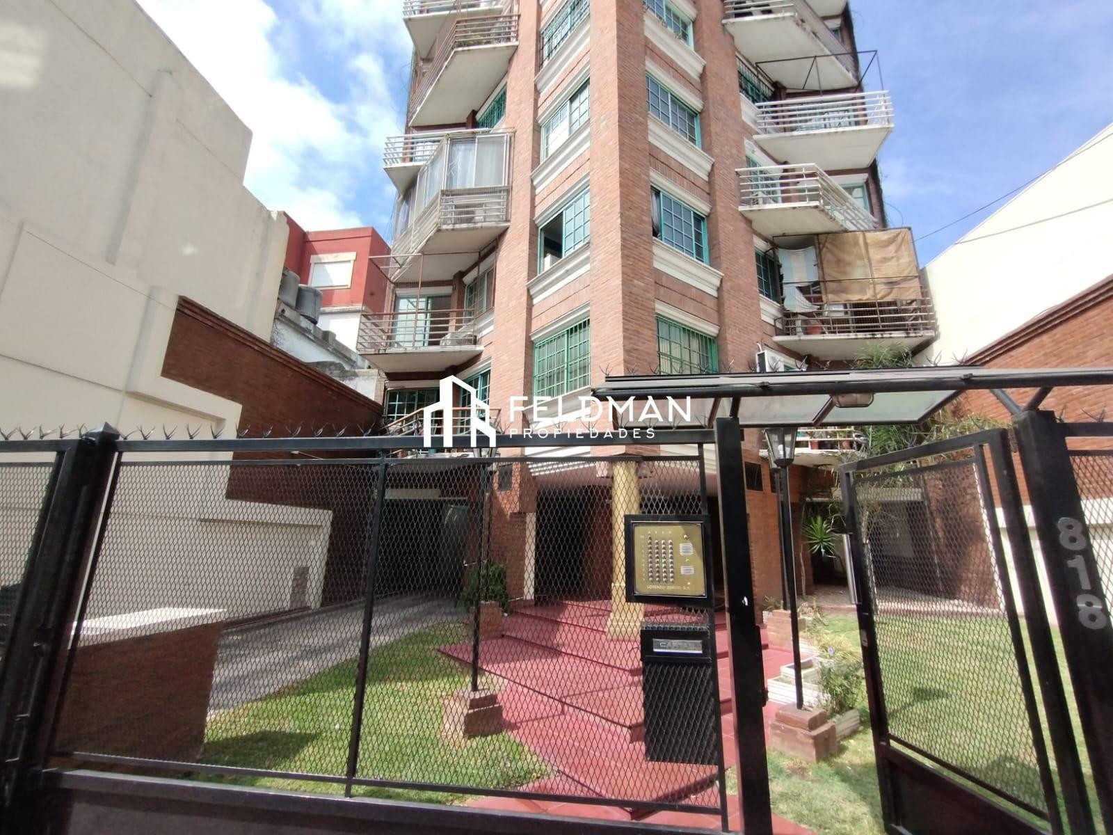 Departamento de 2 ambientes con balcón en Morón