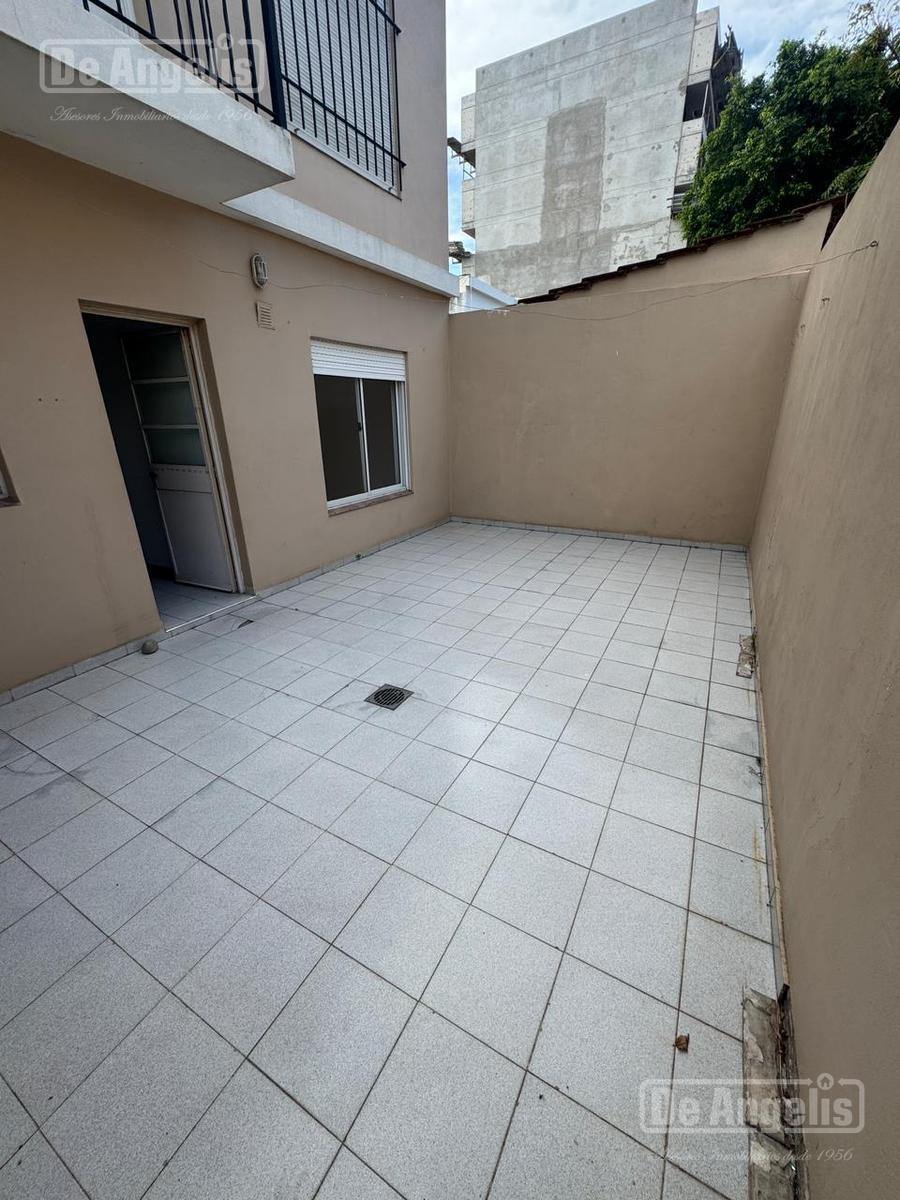 PH de 3 ambientes en Morón Sur