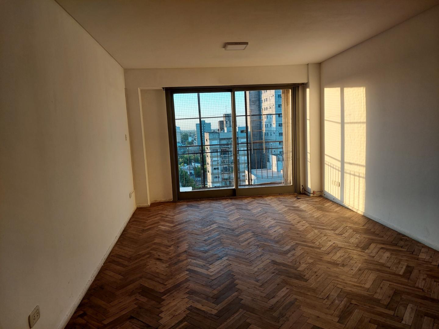 Casa de 4 ambientes en San Miguel