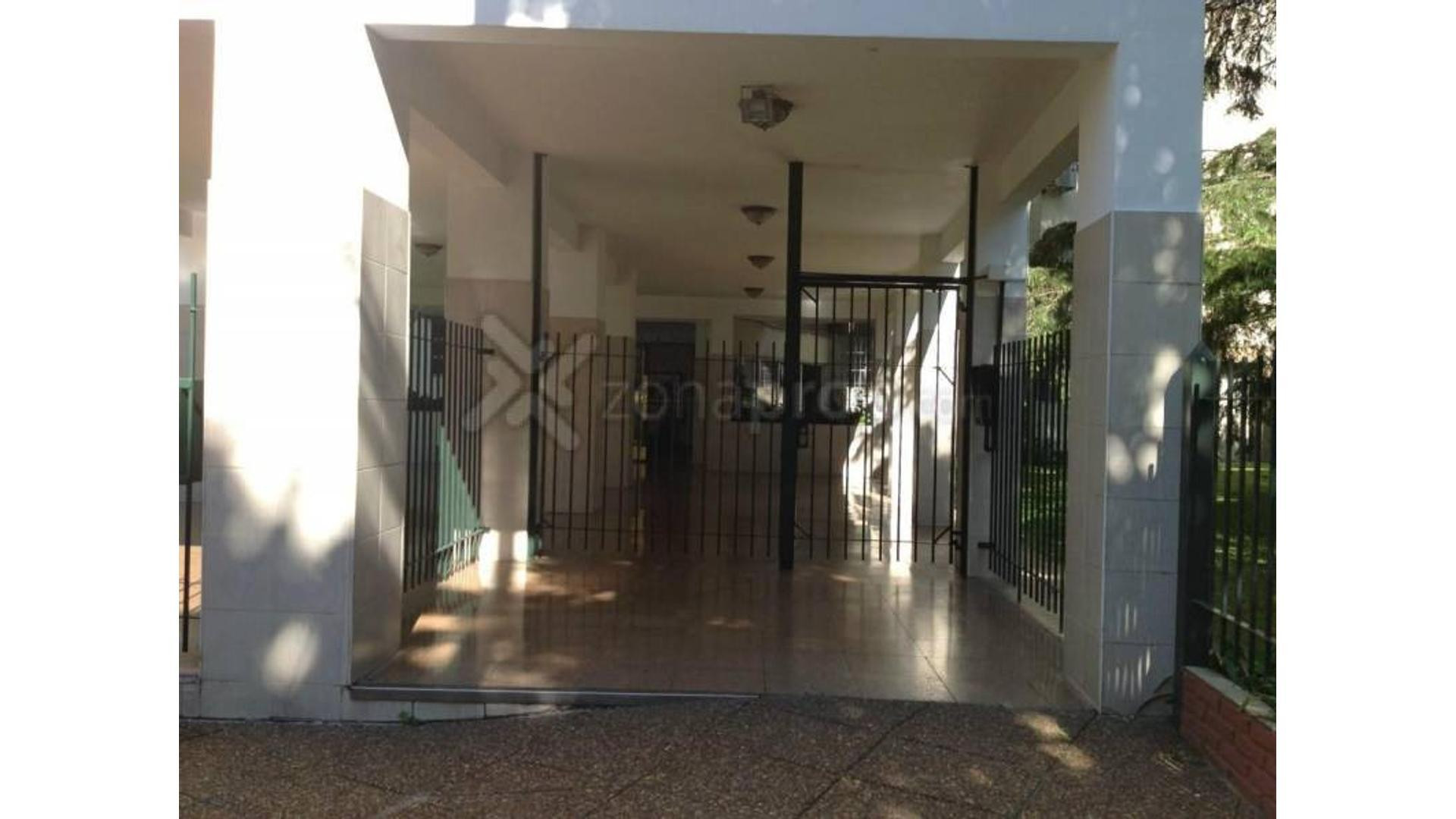 Departamento de 3 ambientes en Florida