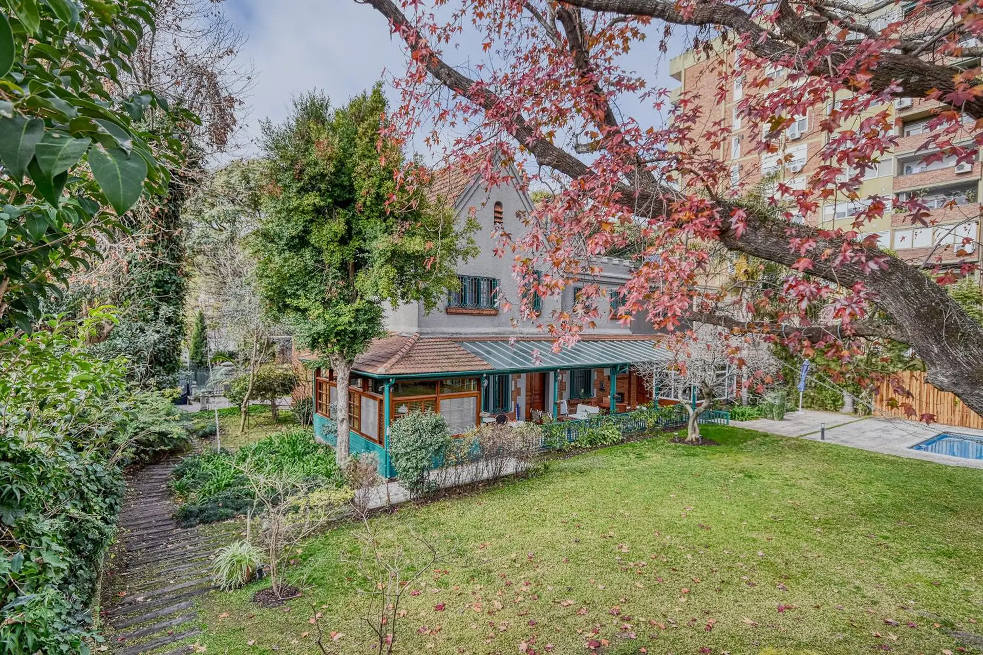 Дом с 4 спальнями в Olivos, Vicente López