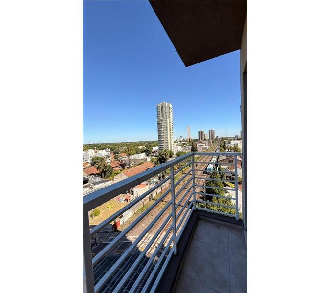 One-bedroom apartment with covered parking in Lomas de Zamora