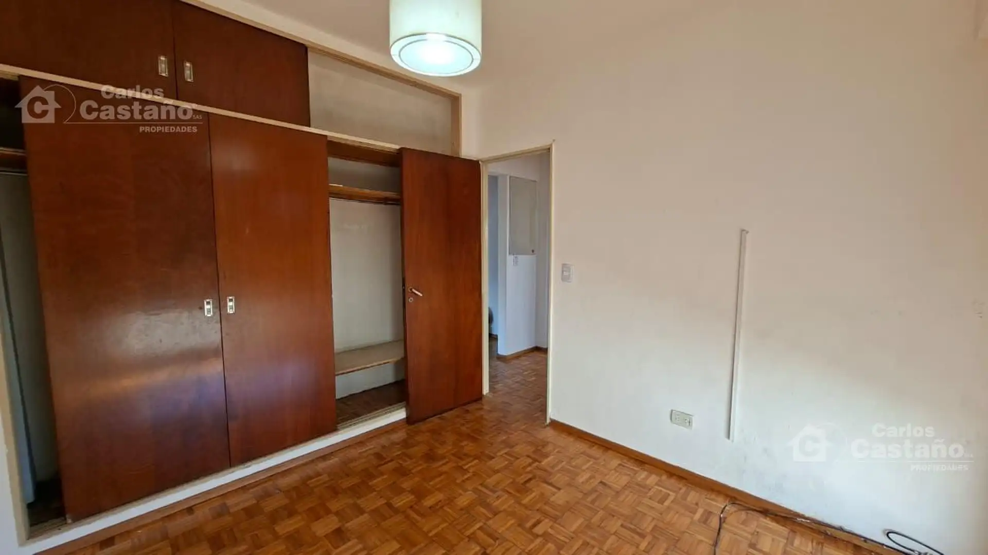 Apartamento de 3 ambientes com 2 dormitórios em Vicente López