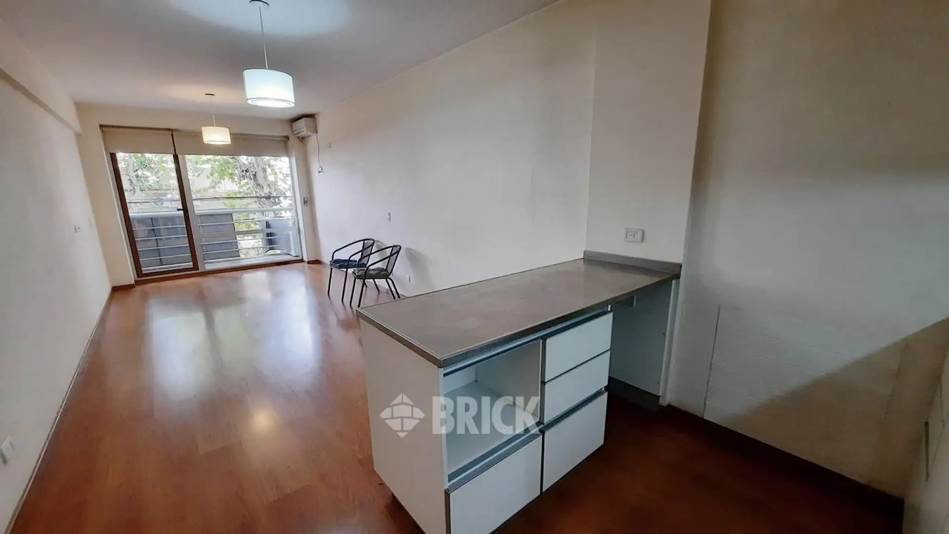 Квартира с 2 спальнями и балконом в Caballito