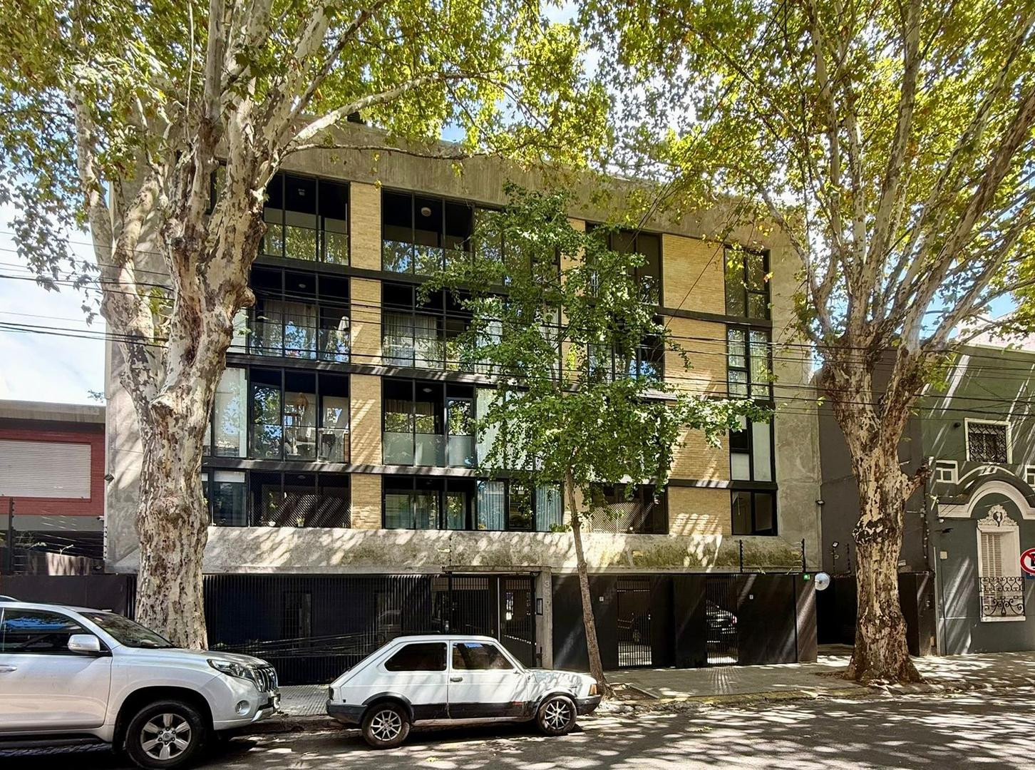 Unfurnished studio apartment in Núñez