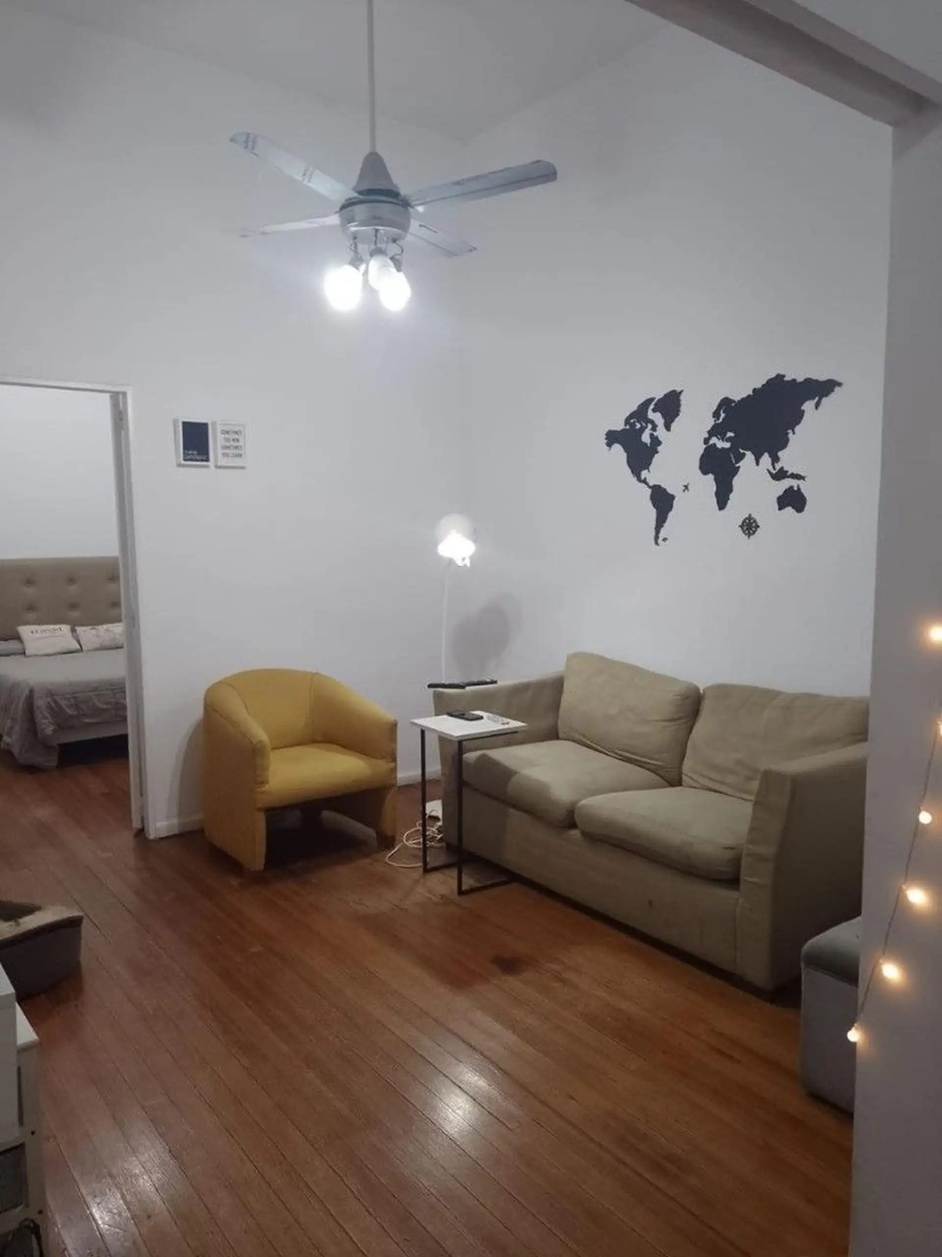 Меблированная двухкомнатная квартира с 1 спальней в Villa Crespo