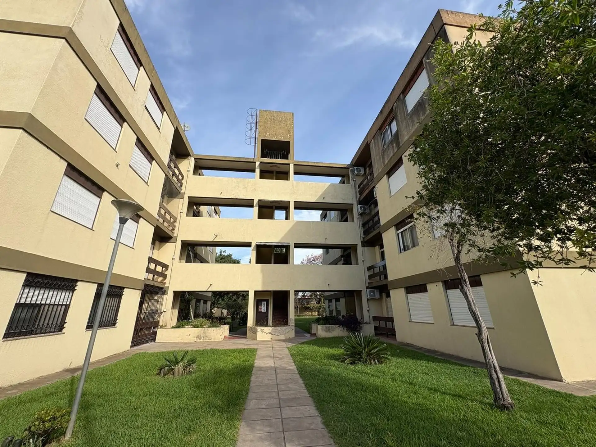 Two-bedroom apartment in Campana