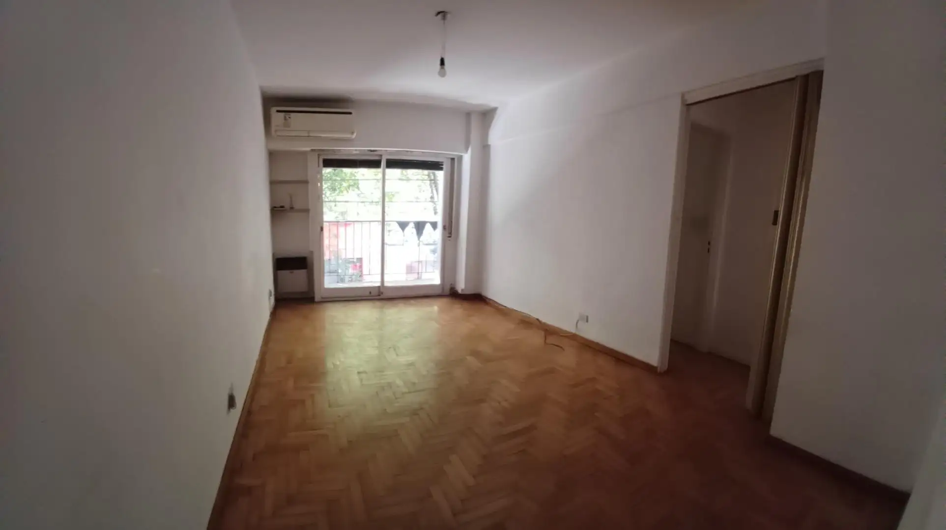 Apartamento de 3 ambientes com varanda em Recoleta