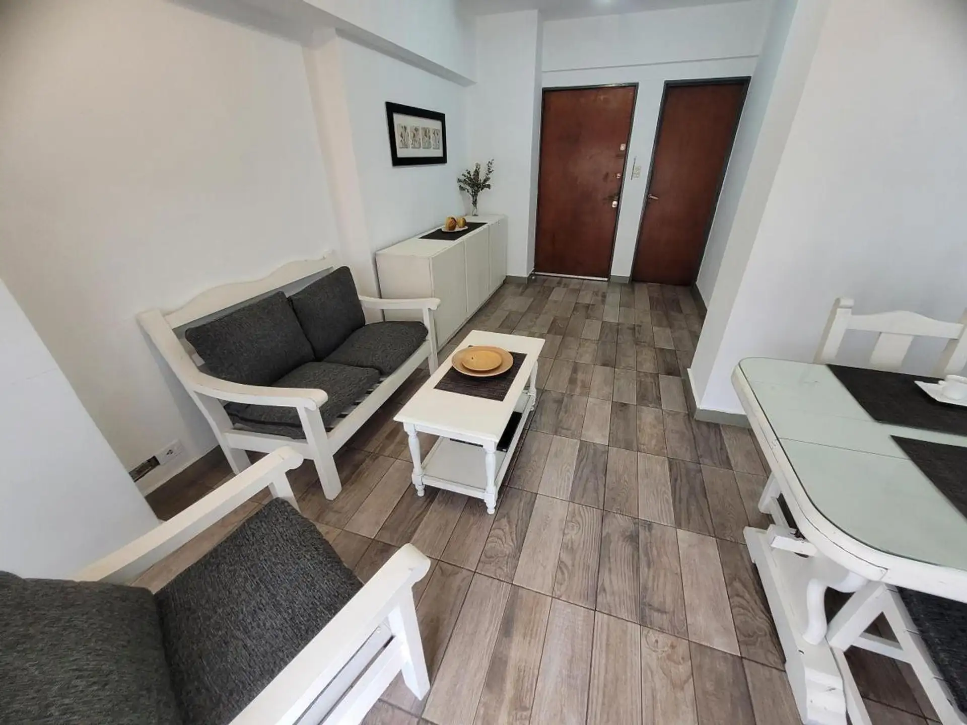 Two-bedroom apartment in Núñez with open views