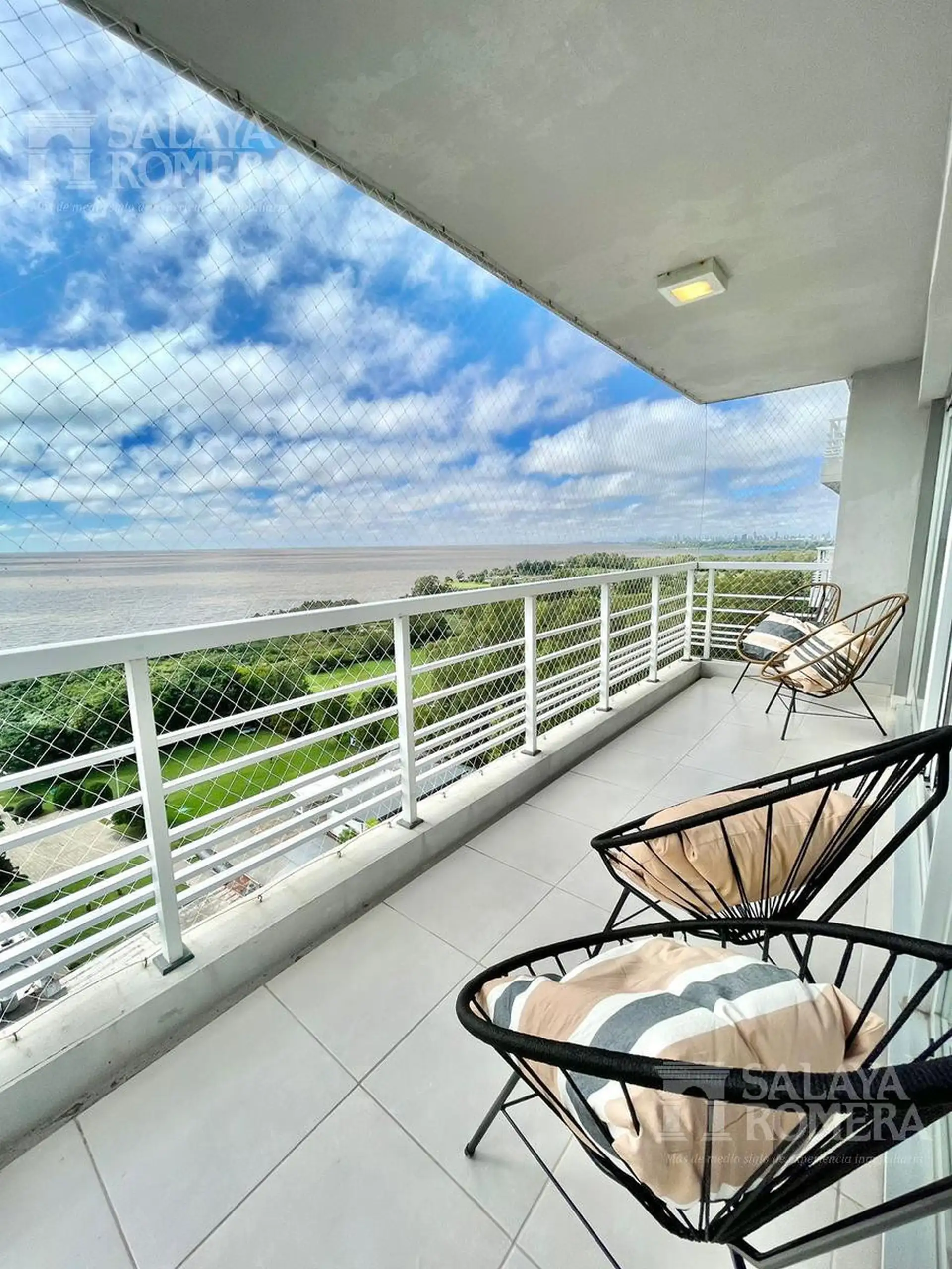 Departamento de 4 ambientes con vista al río en Olivos