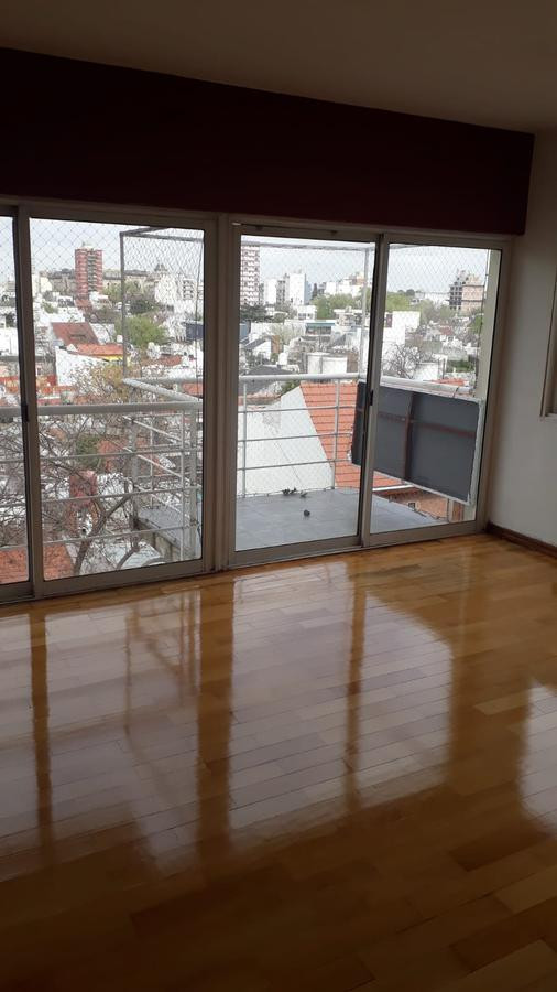 Departamento de 3 ambientes con 2 dormitorios en Villa del Parque