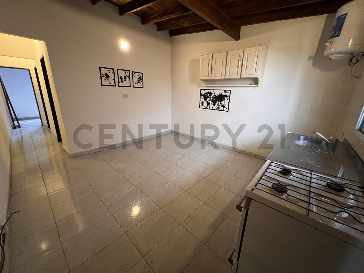 Apartamento PH de 3 ambientes com 2 quartos em Tigre Centro