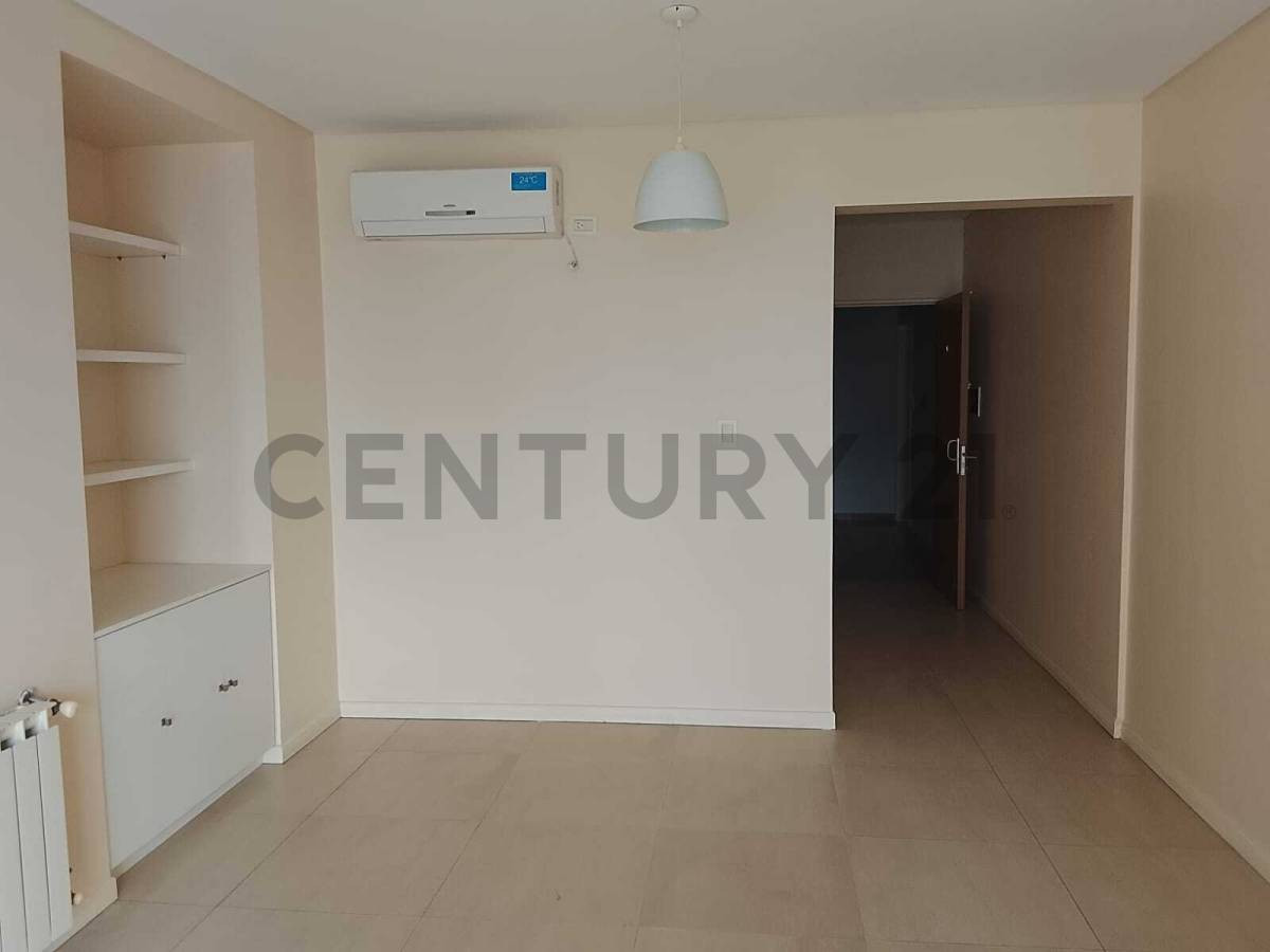 Departamento de 1 dormitorio en alquiler en La Plata