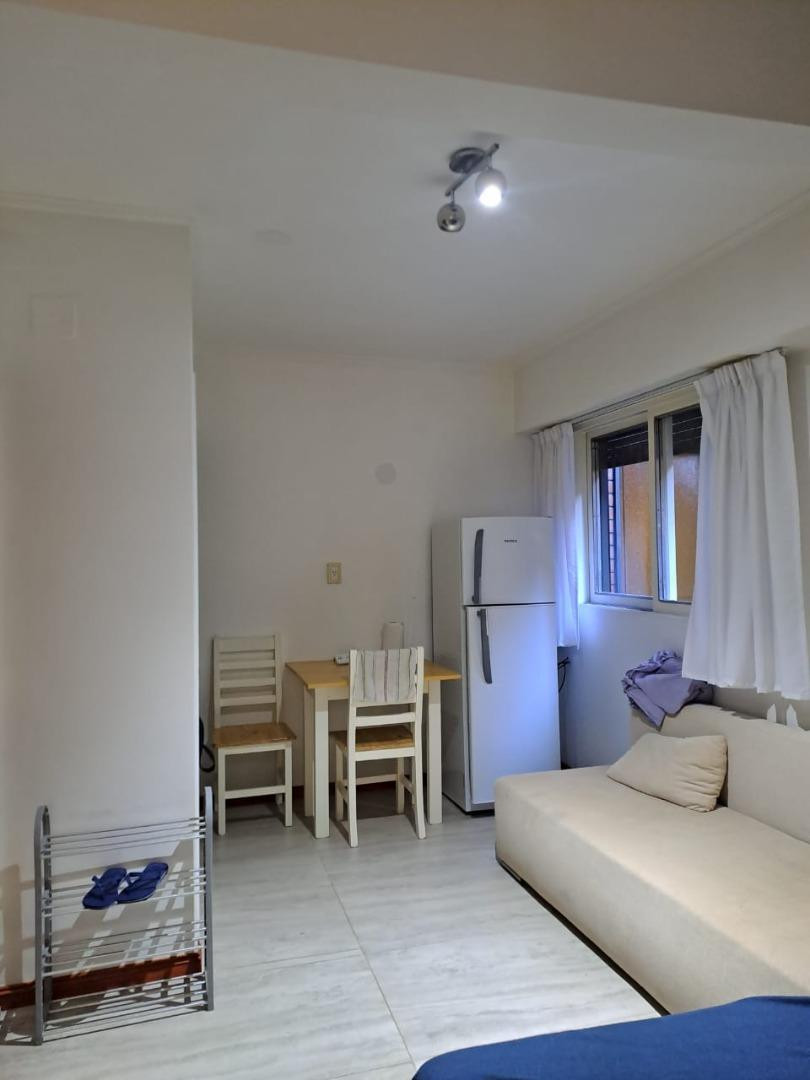 Monoambiente amoblado en Retiro