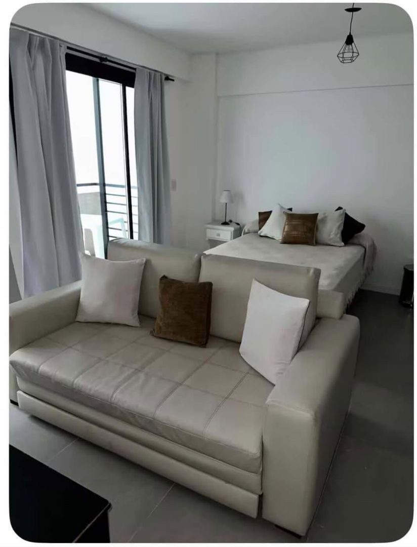 Kitnet de um ambiente em Chacarita