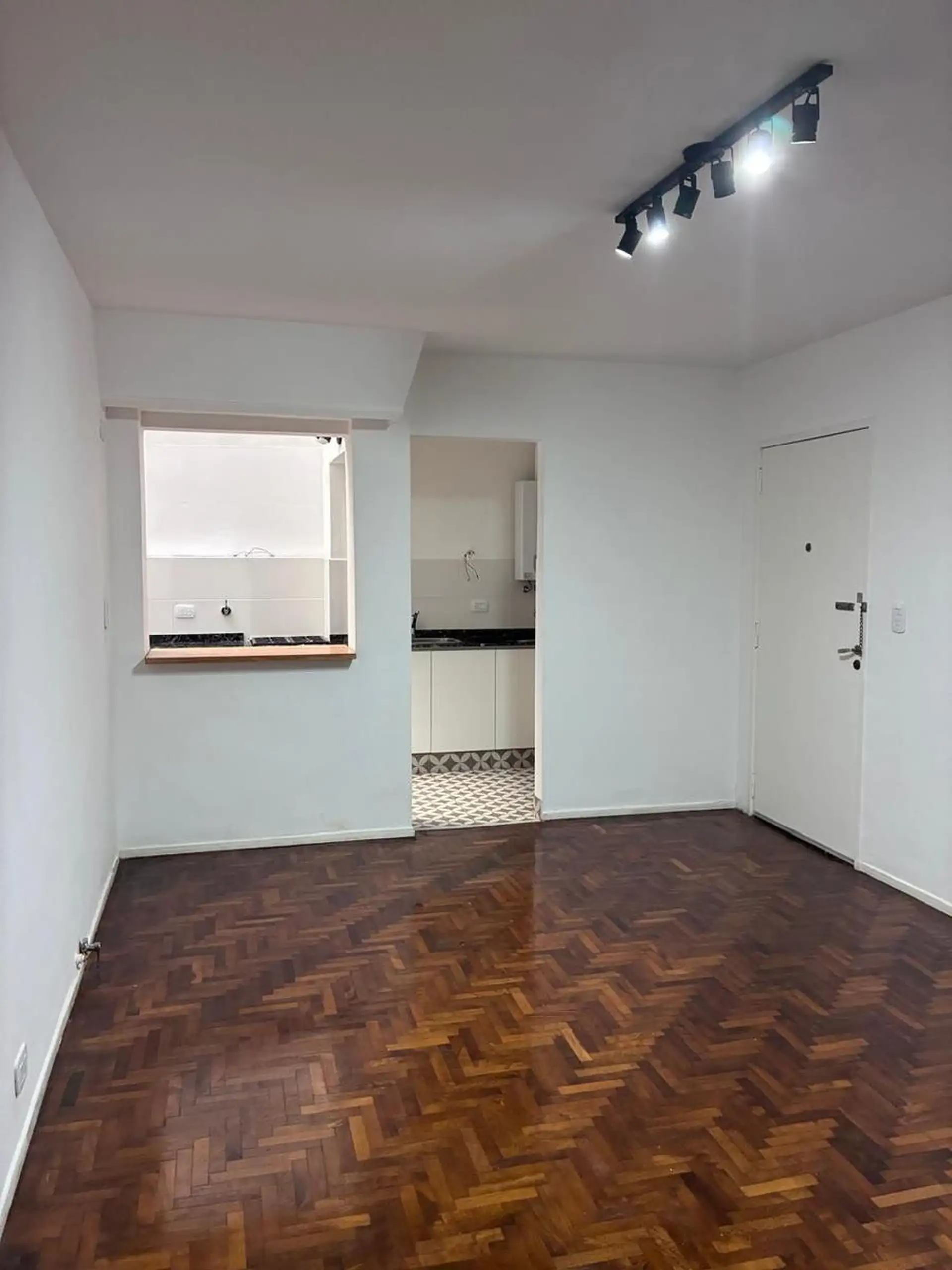 Departamento de 2 ambientes refaccionado en Villa Urquiza