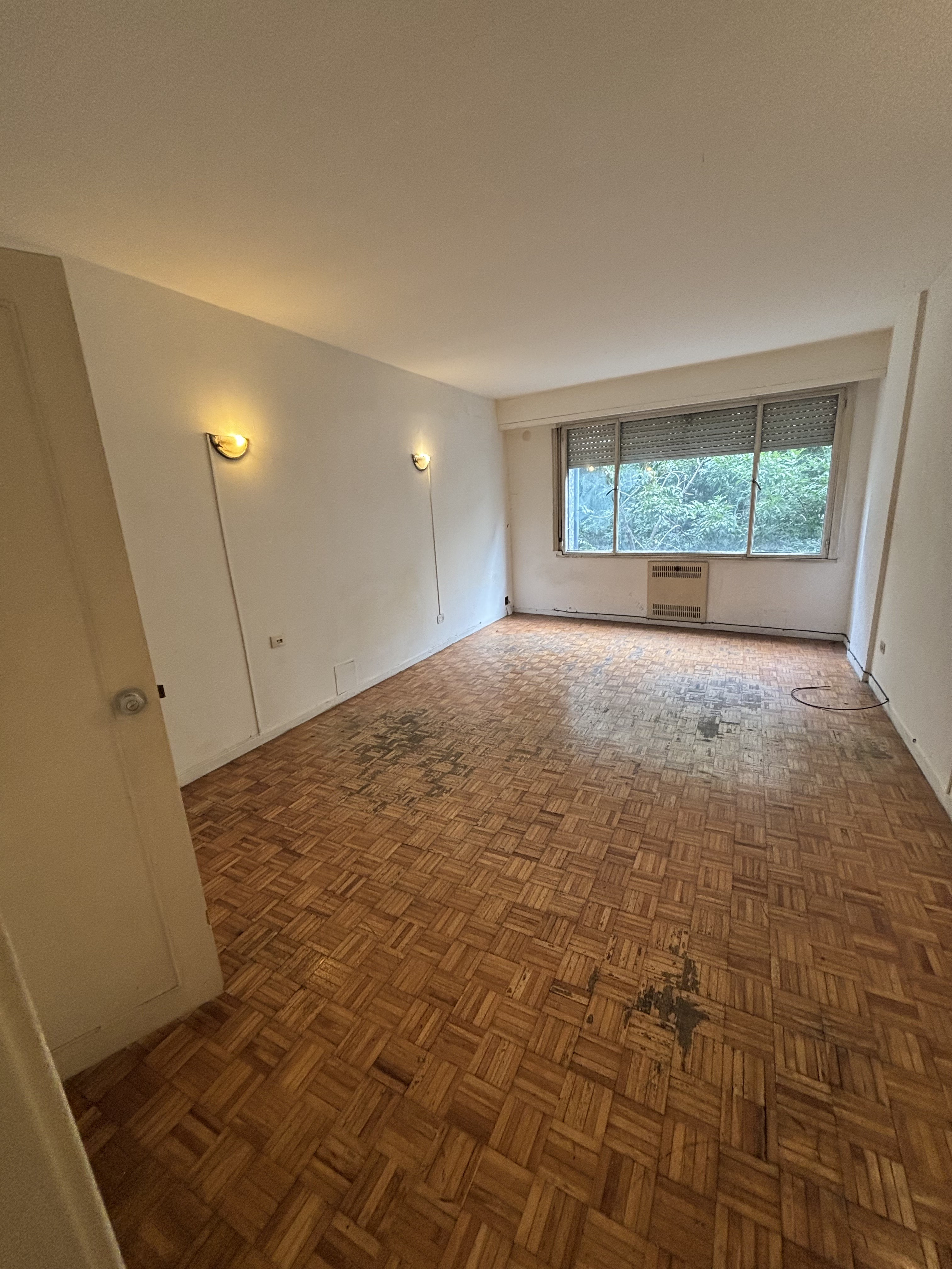 Unfurnished studio apartment in Recoleta