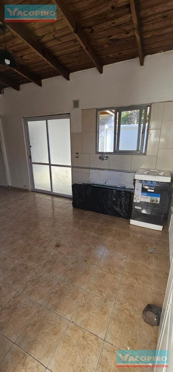 PH de 4 ambientes con patio en Villa Lugano