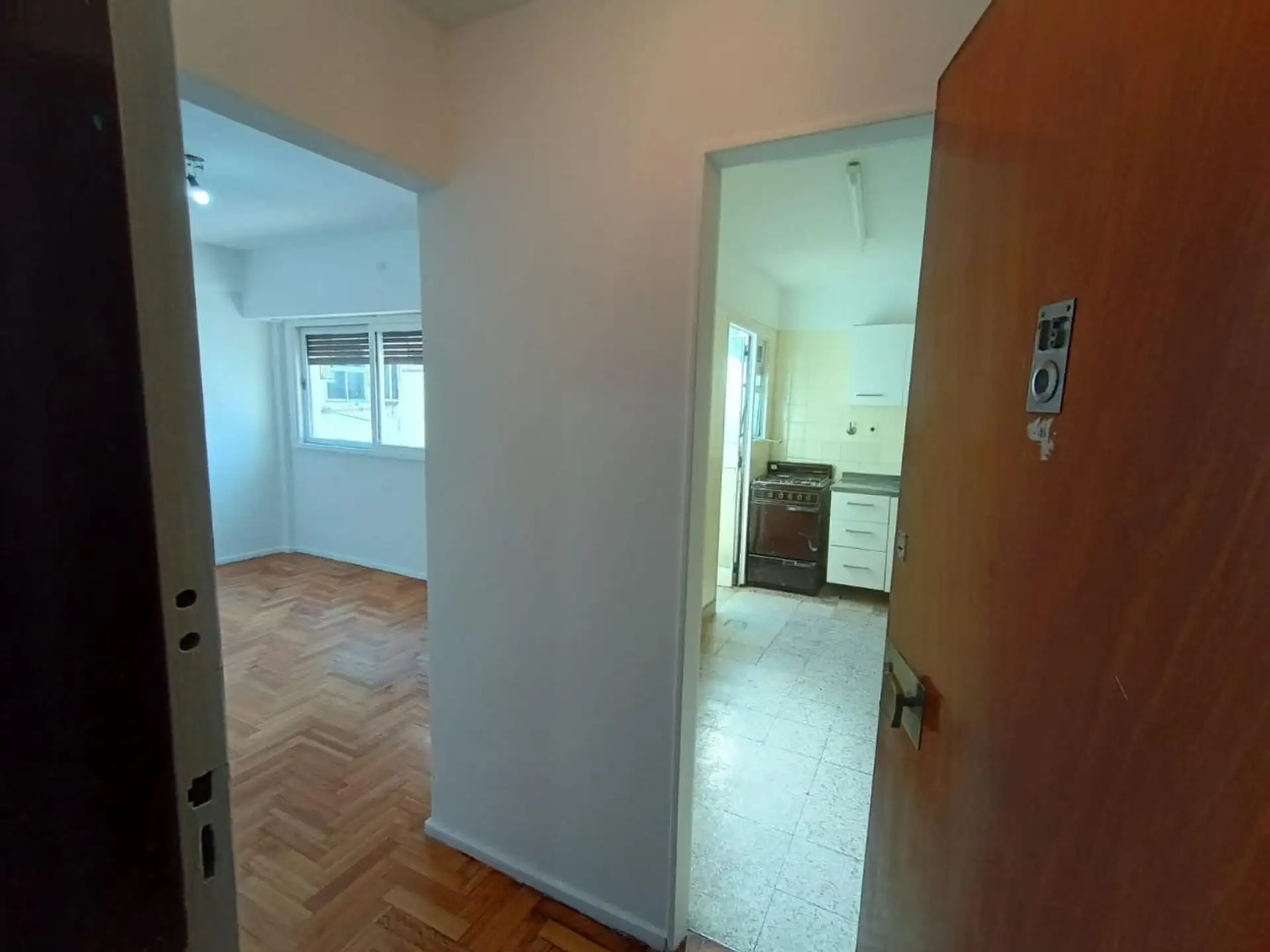 Departamento de 2 ambientes al contrafrente en Villa Crespo