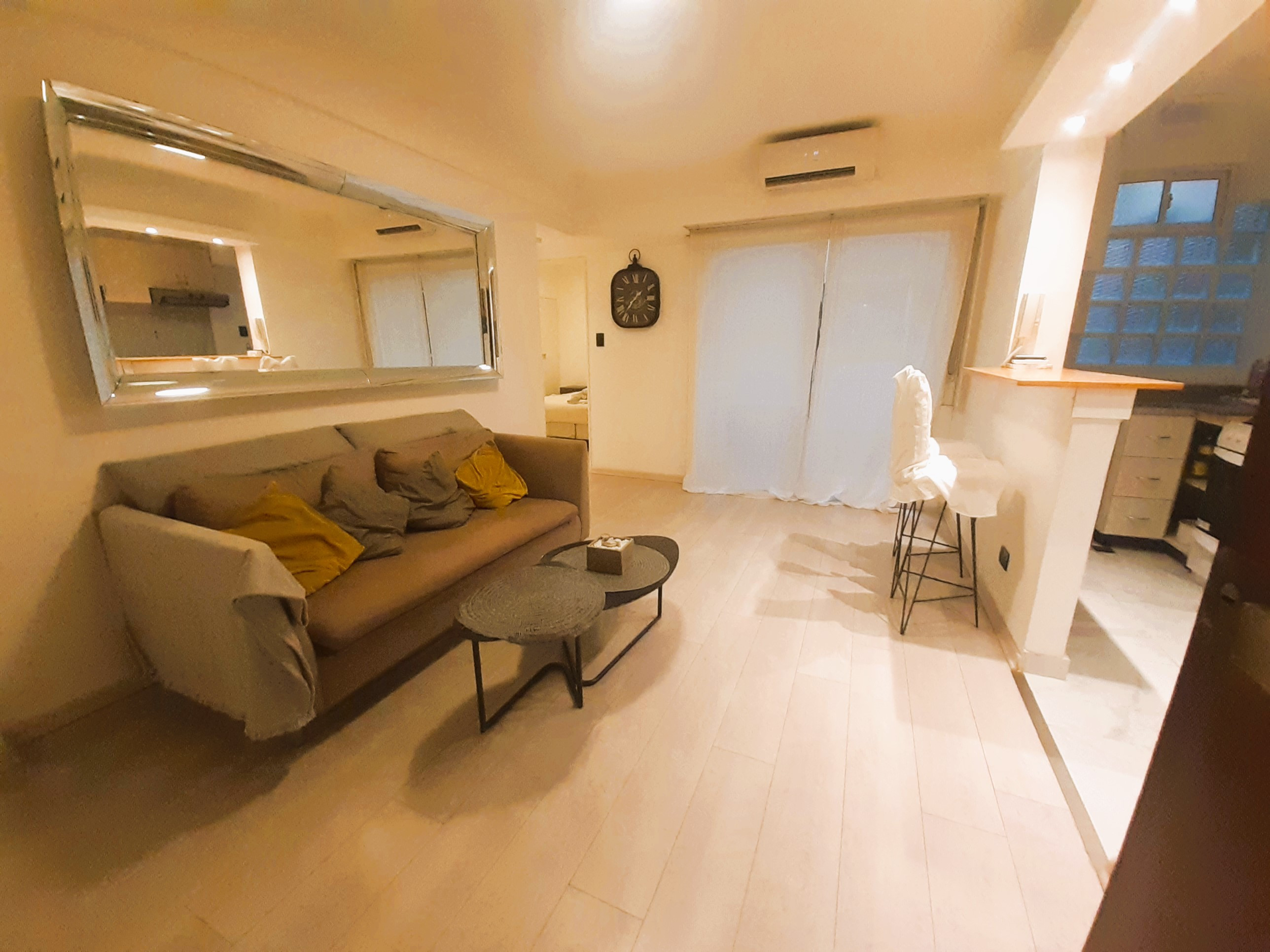 Квартира с 1 спальней и мебелью в Villa Crespo