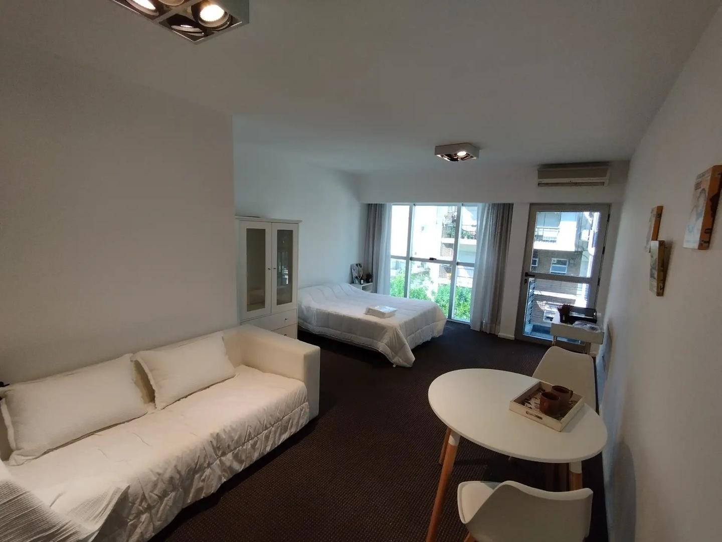 Furnished studio apartment in Palermo