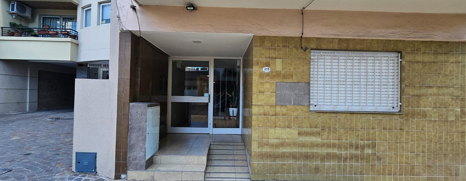 Квартира с 1 спальней в Lanús Oeste