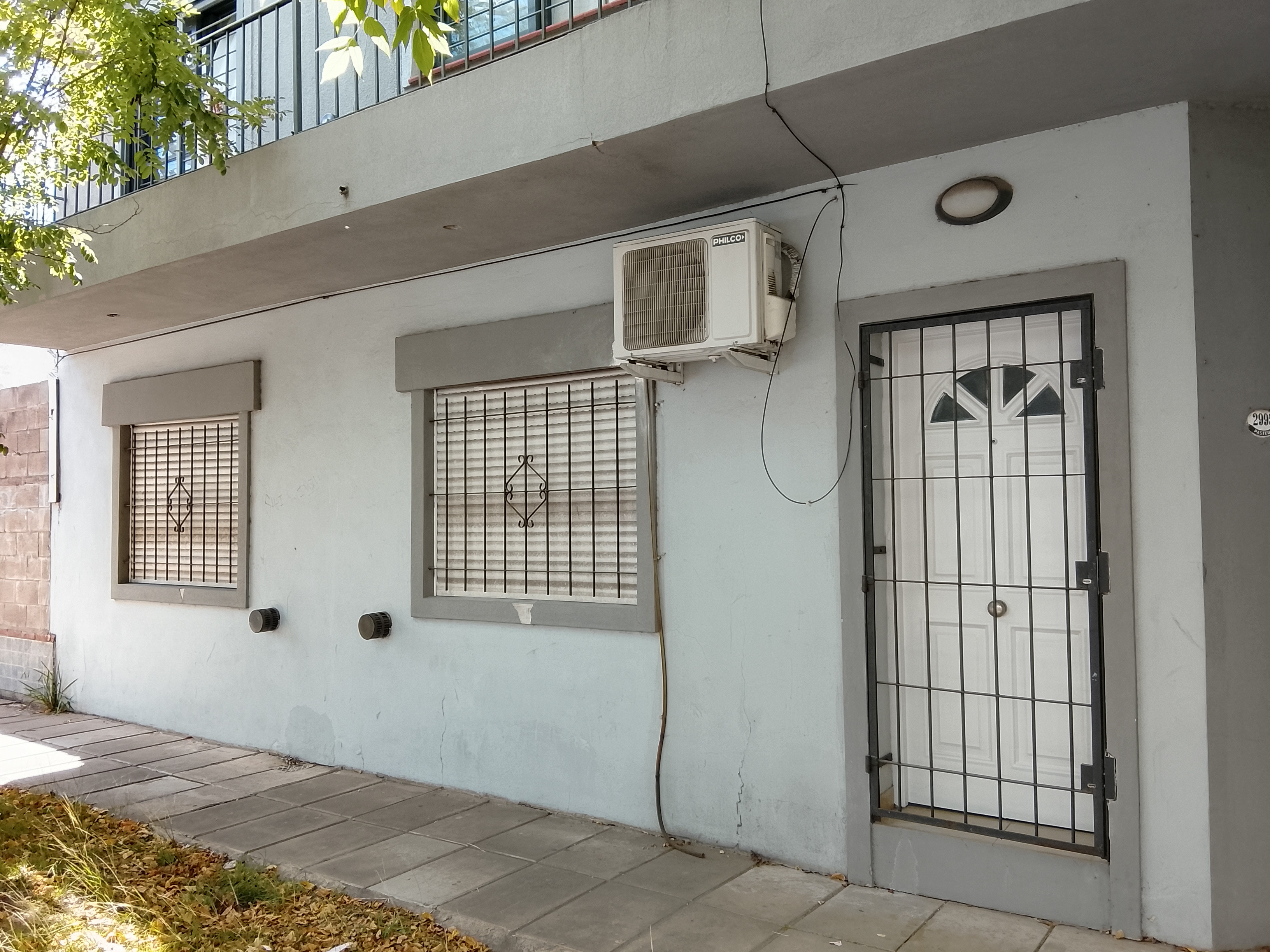 PH de 4 ambientes com 2 dormitórios em Morón