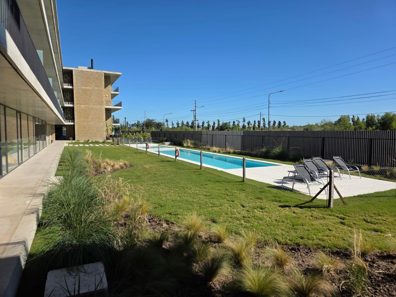 Two-bedroom apartment in Tigre with balcony and pool at Terrazas de Santa María