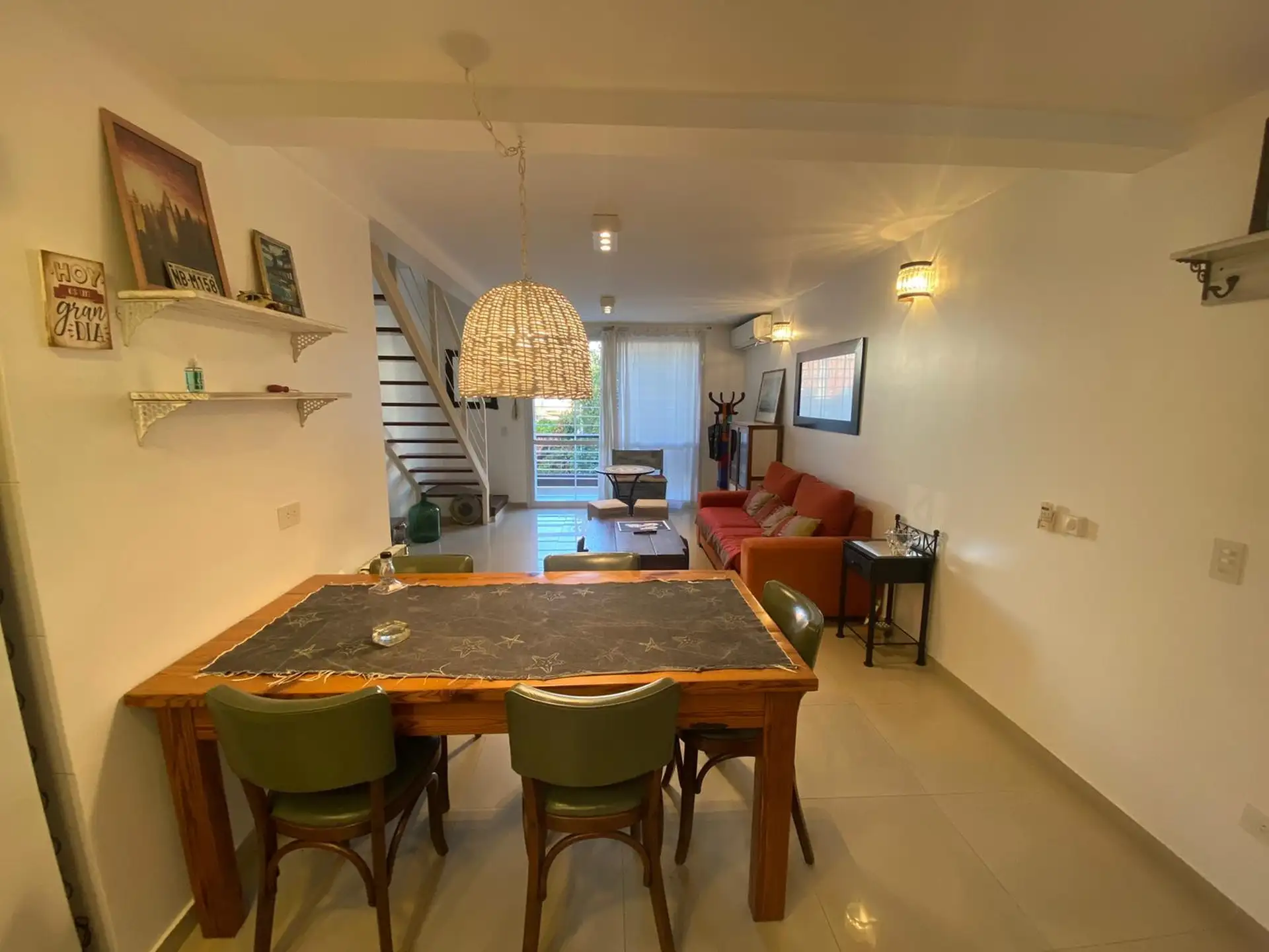 Loft de 2 dormitorios en PH en San Isidro