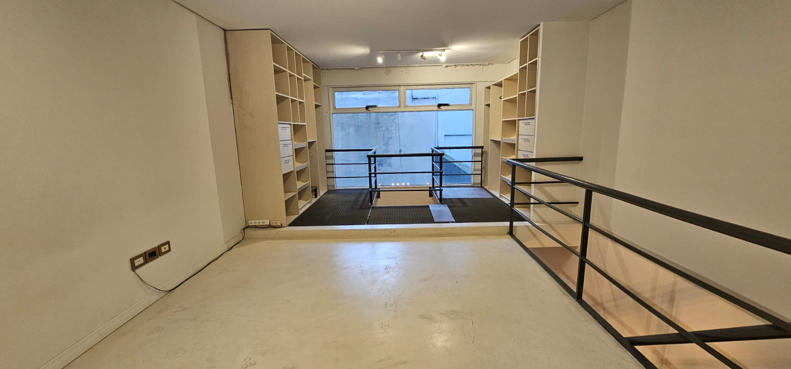 Duplex one-bedroom apartment in Recoleta