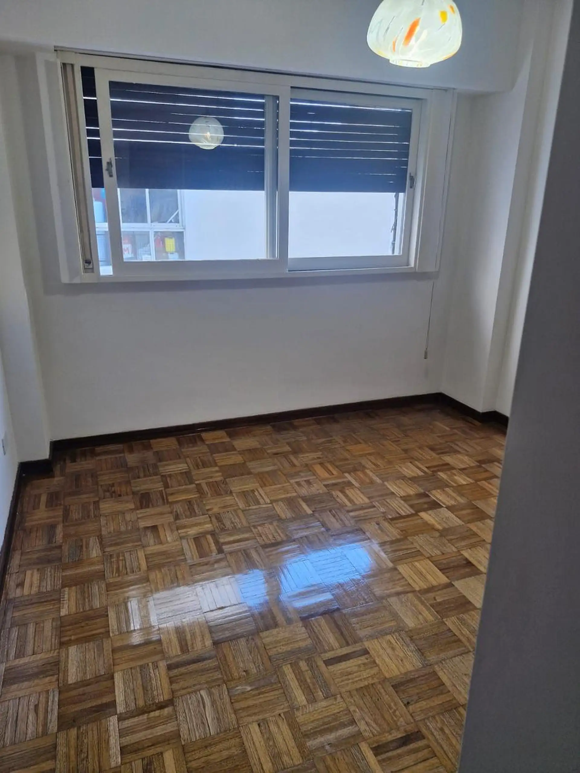 Apartamento de 2 ambientes com 1 dormitório em Olivos