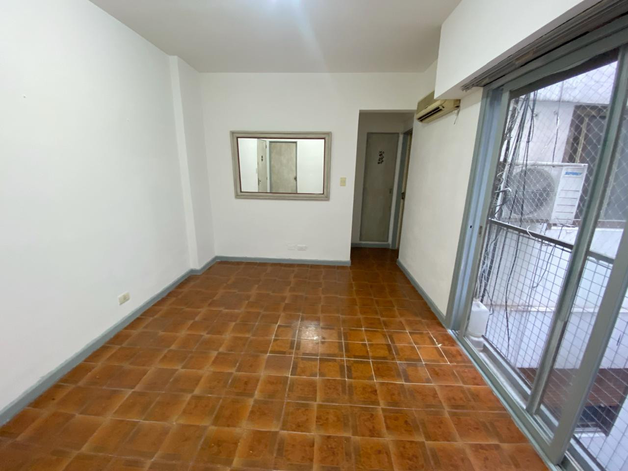 Two-room apartment in Villa del Parque