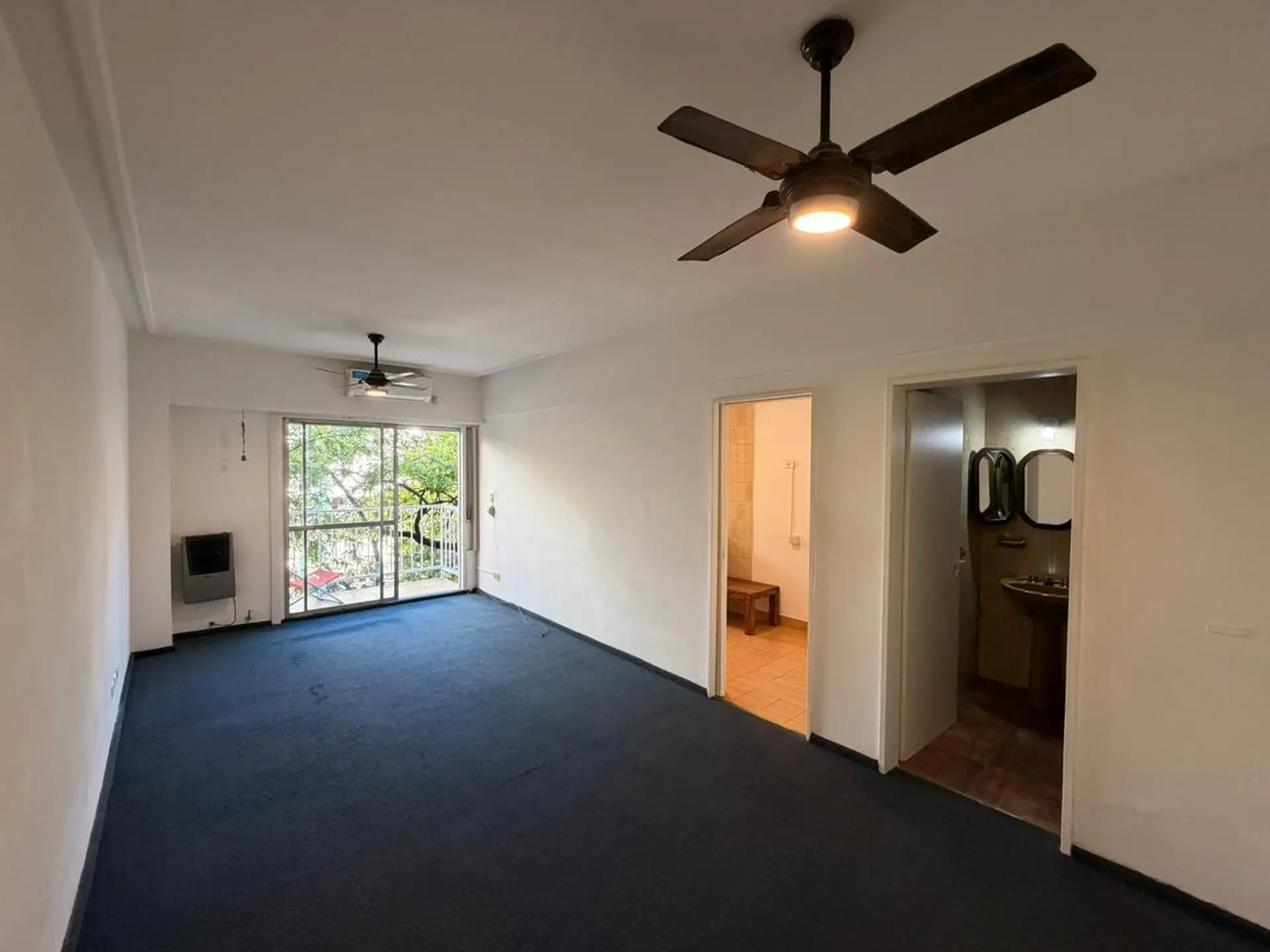 Studio apartment with balcony in Palermo Hollywood