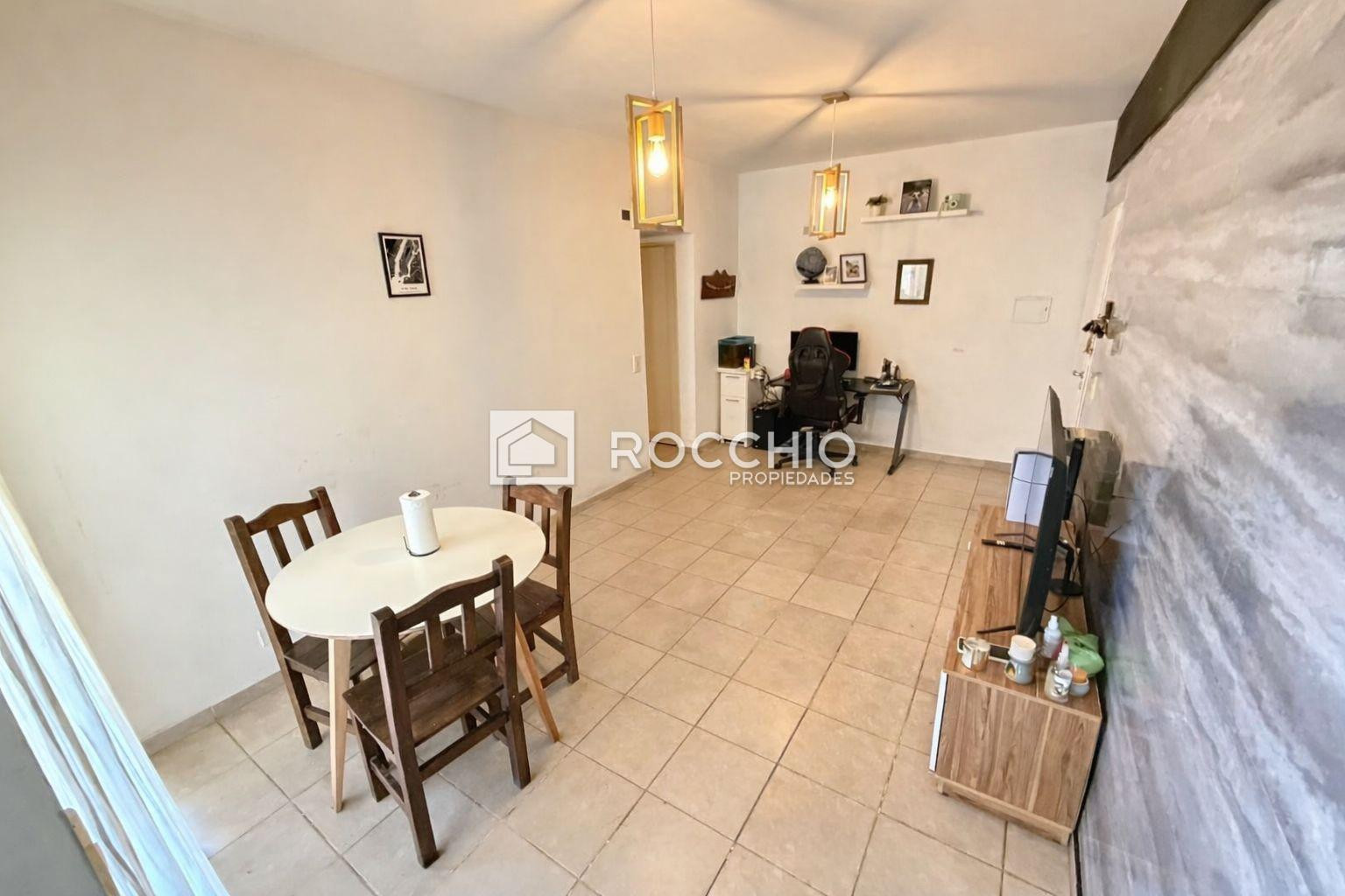 Departamento de 2 ambientes con balcón en Villa Ballester