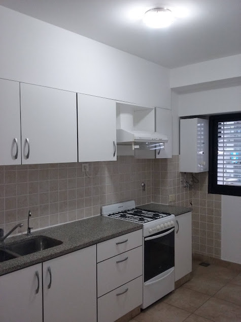 Departamento de 3 ambientes con cochera en Quilmes Centro