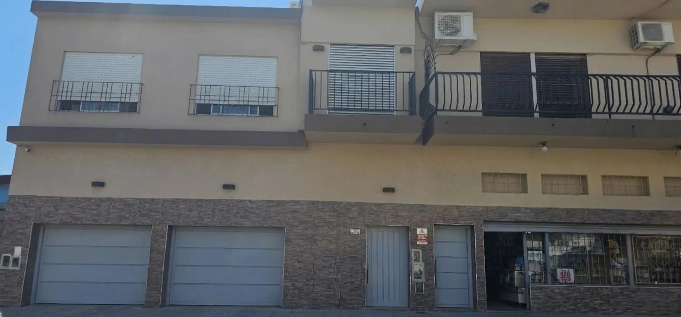 Three-room PH with two bedrooms in General San Martín (Villa Lynch)