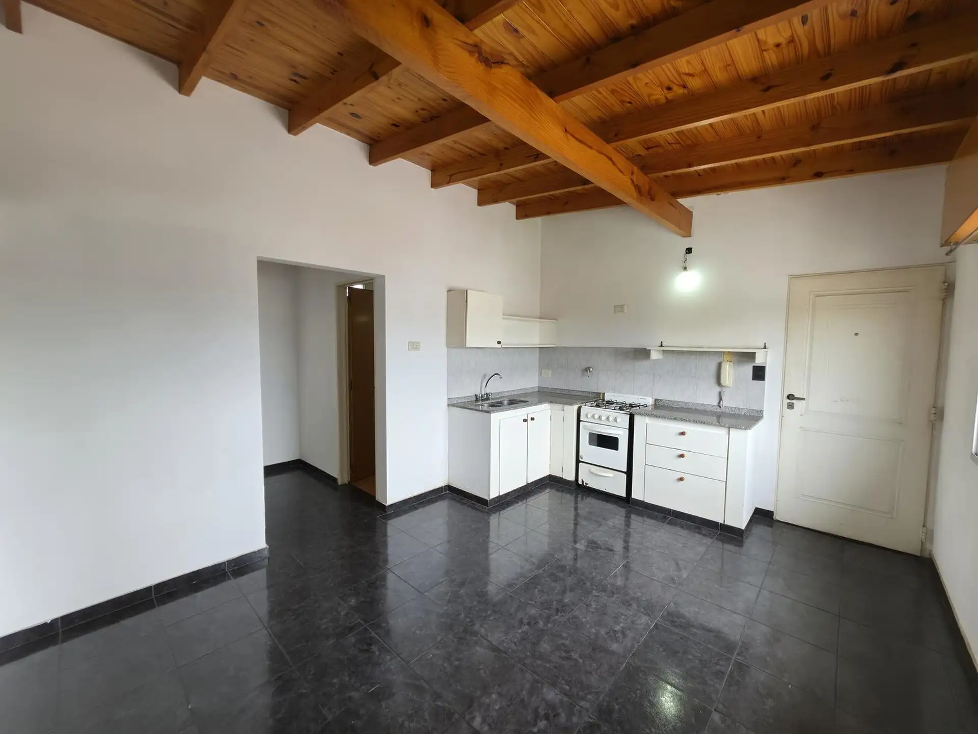 Apartamento de 3 ambientes com 2 dormitórios na Villa Libertad, General San Martín
