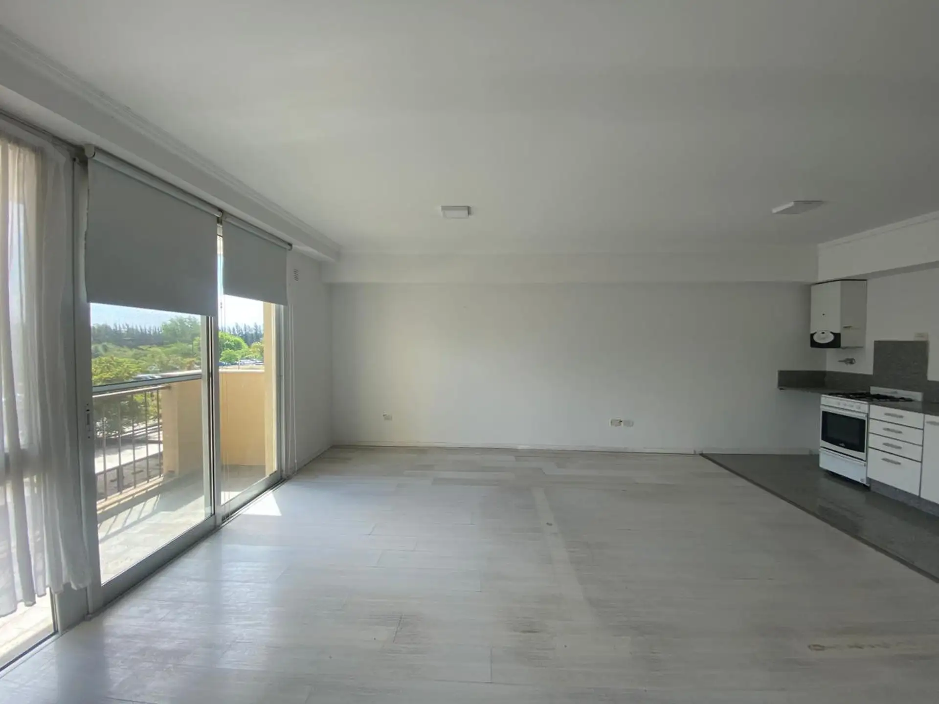 Studio apartment with balcony in Nordelta, Tigre