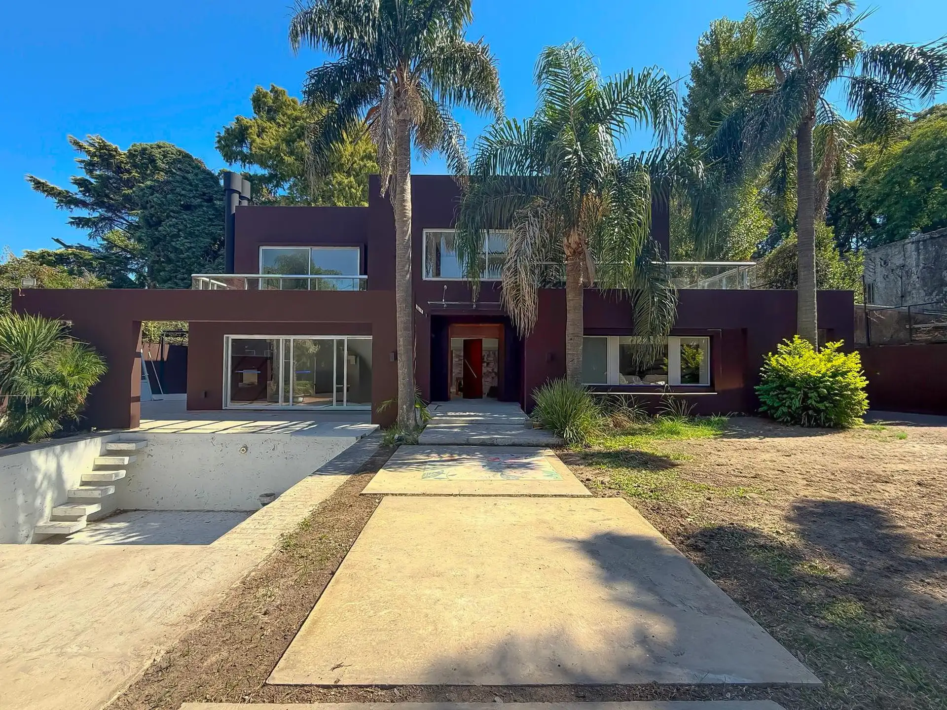 Refurbished four-bedroom house in Acassuso