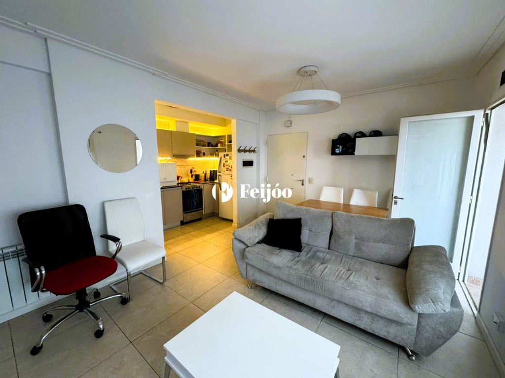 Apartamento de dois ambientes com 1 dormitório em Villa General Mitre