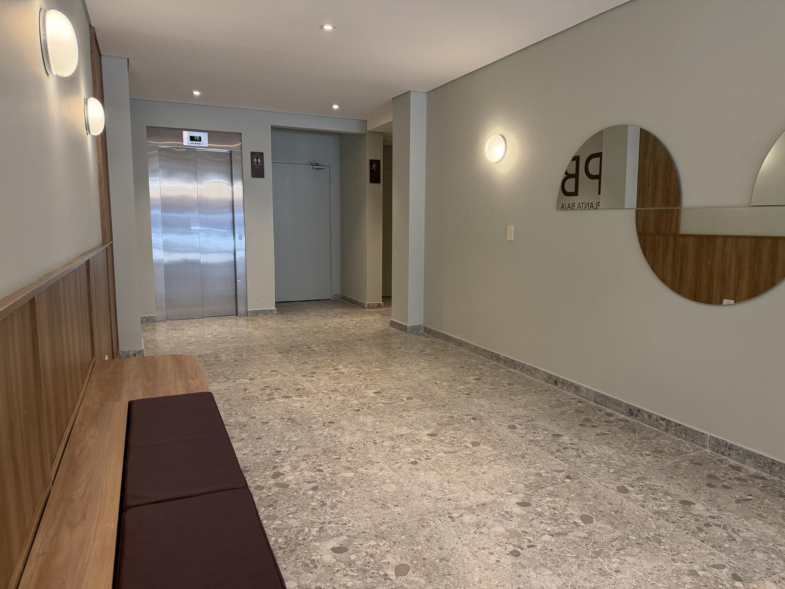 Monoambiente con balcón terraza en Belgrano