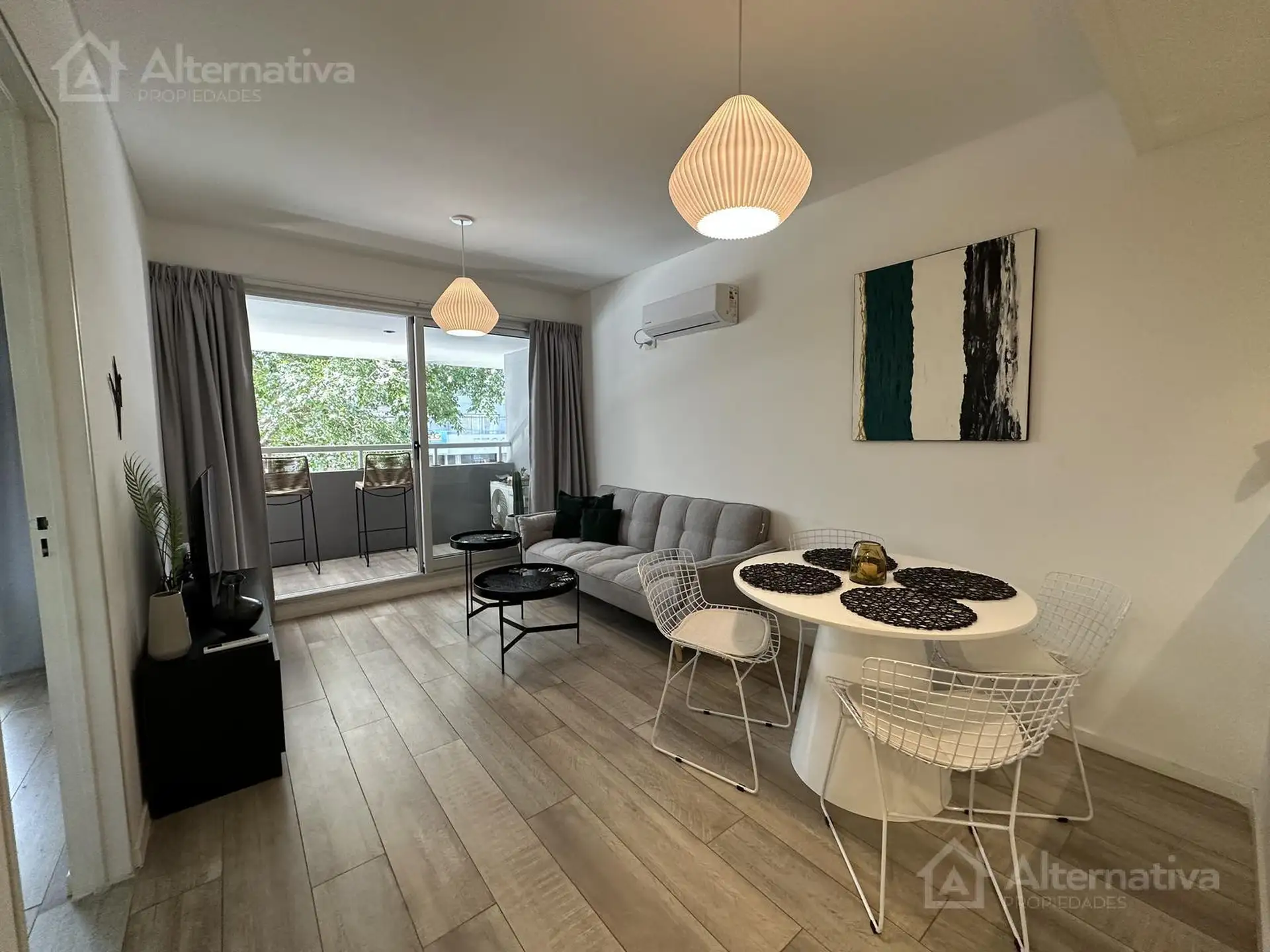 Apartamento de dois ambientes mobiliado em Palermo Hollywood