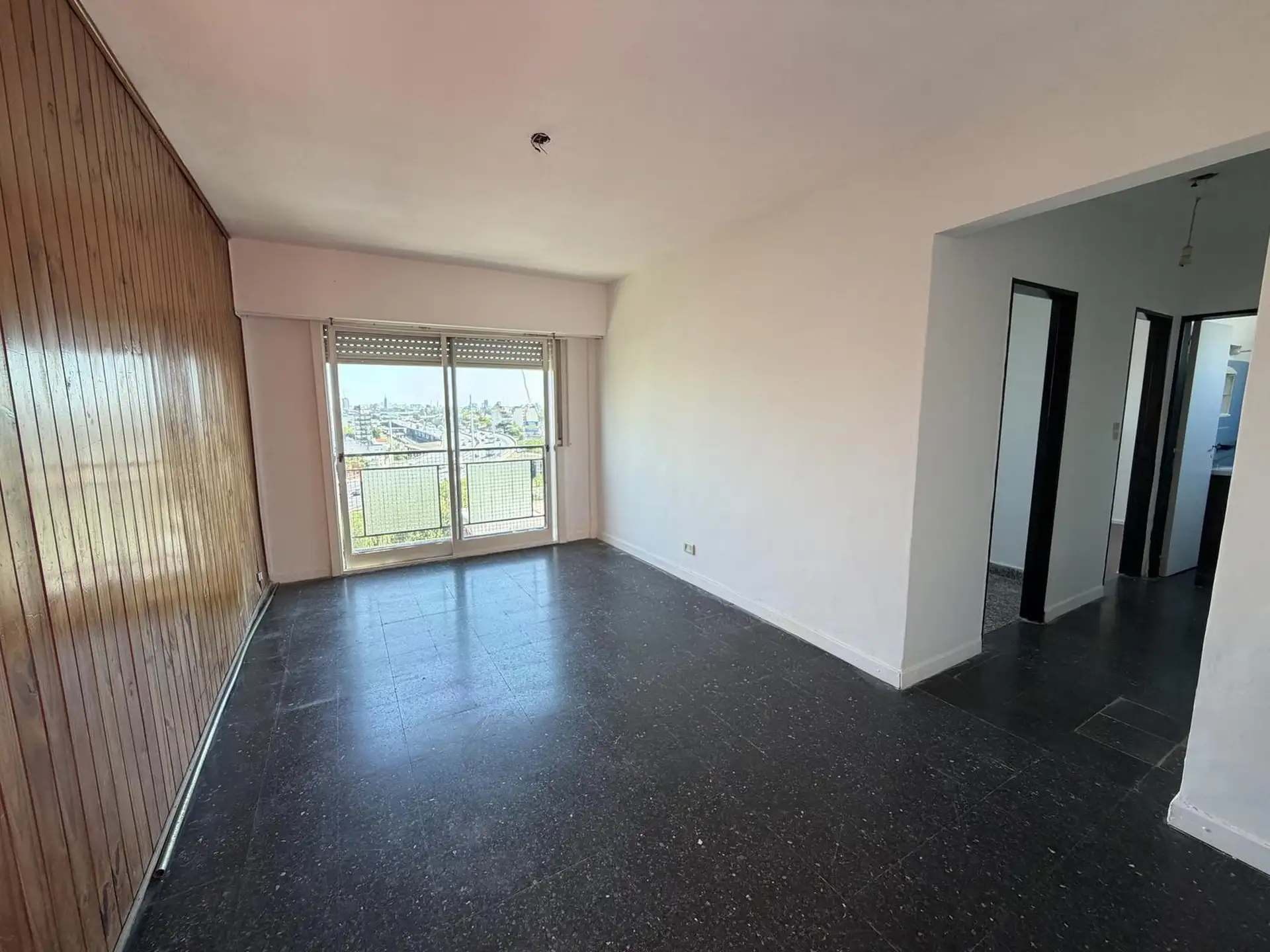 Квартира с 1 спальней на западе в Villa Luro