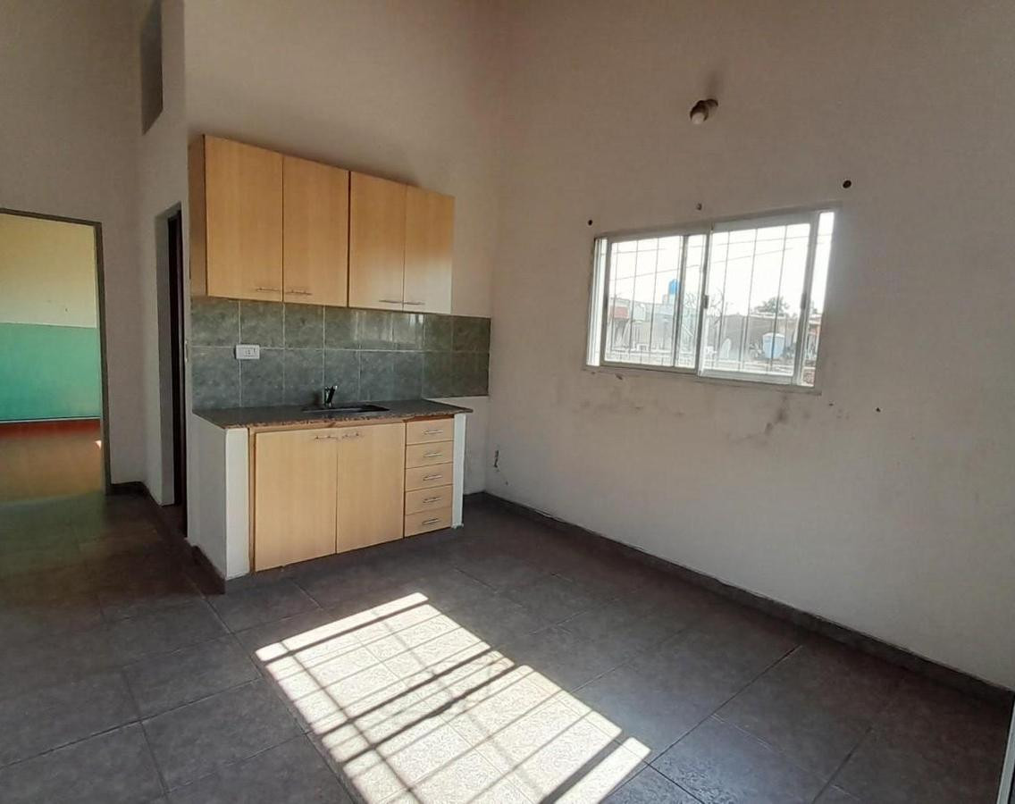 Apartment PH with 1 bedroom in Isidro Casanova