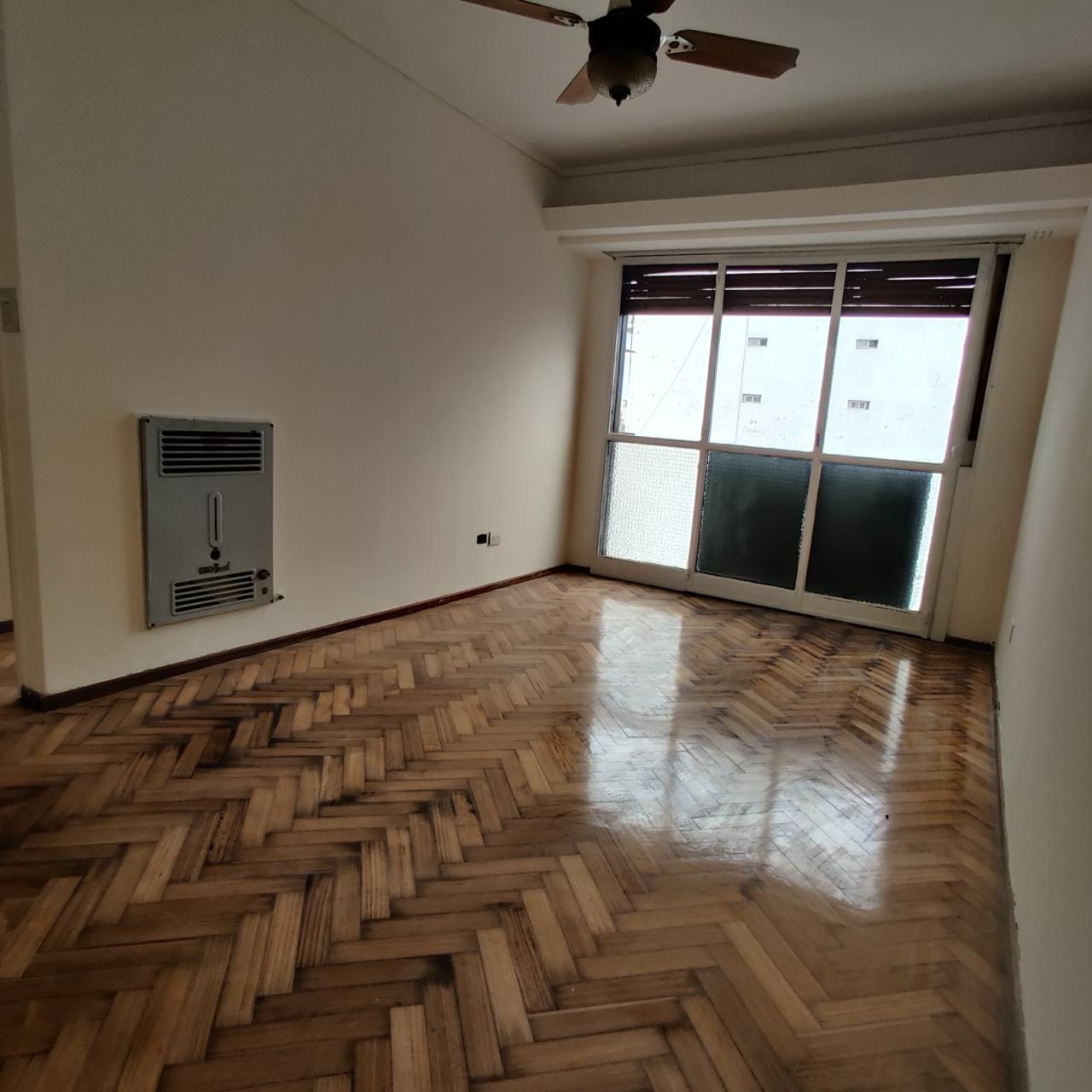 Departamento de 2 ambientes con 1 dormitorio en Monserrat
