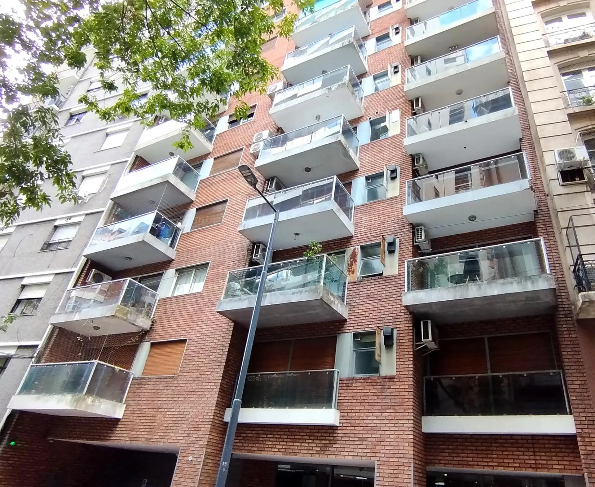 Departamento de 2 dormitorios con balcón terraza en Retiro