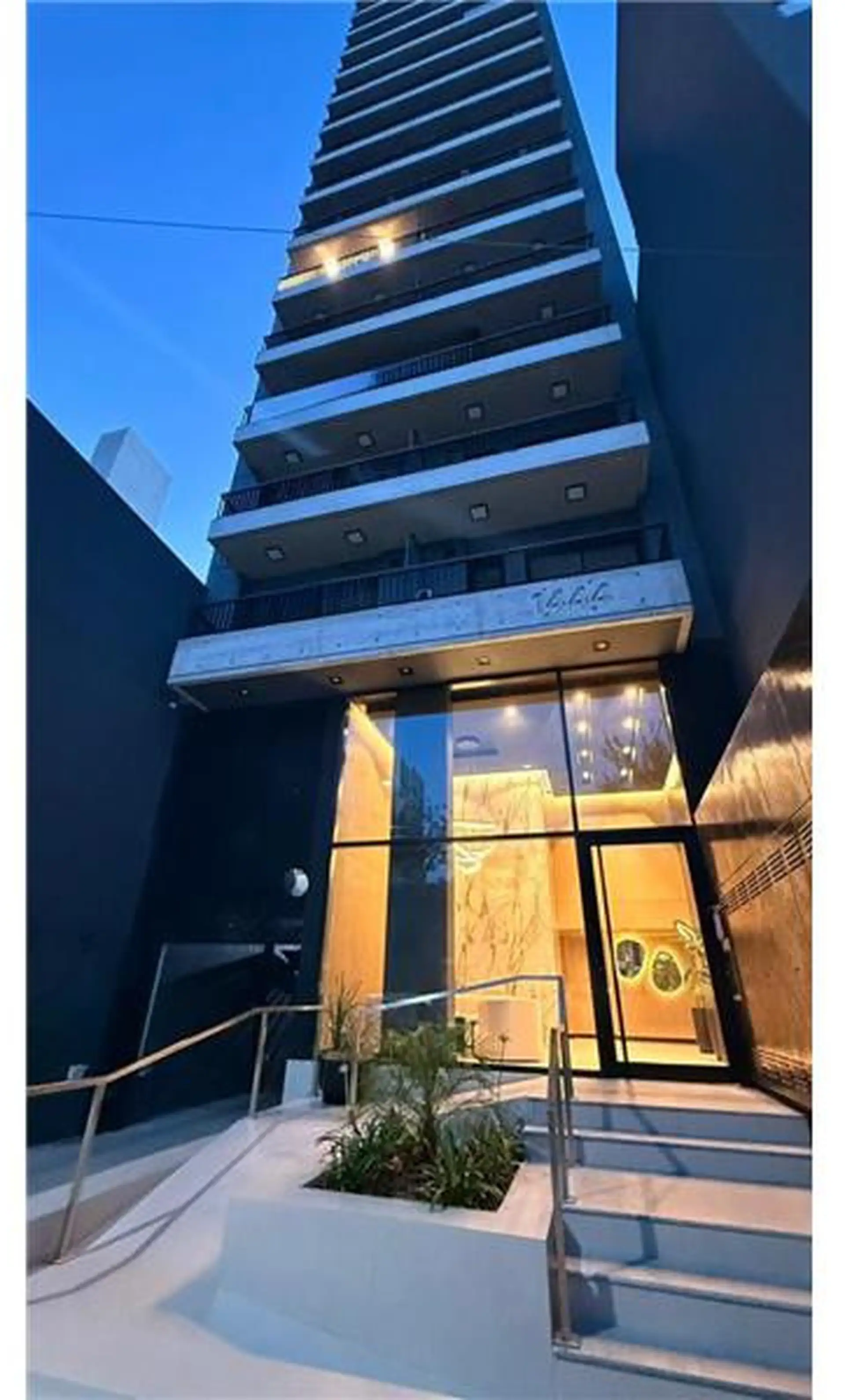 Apartamento de 1 quarto com varanda em Lomas de Zamora