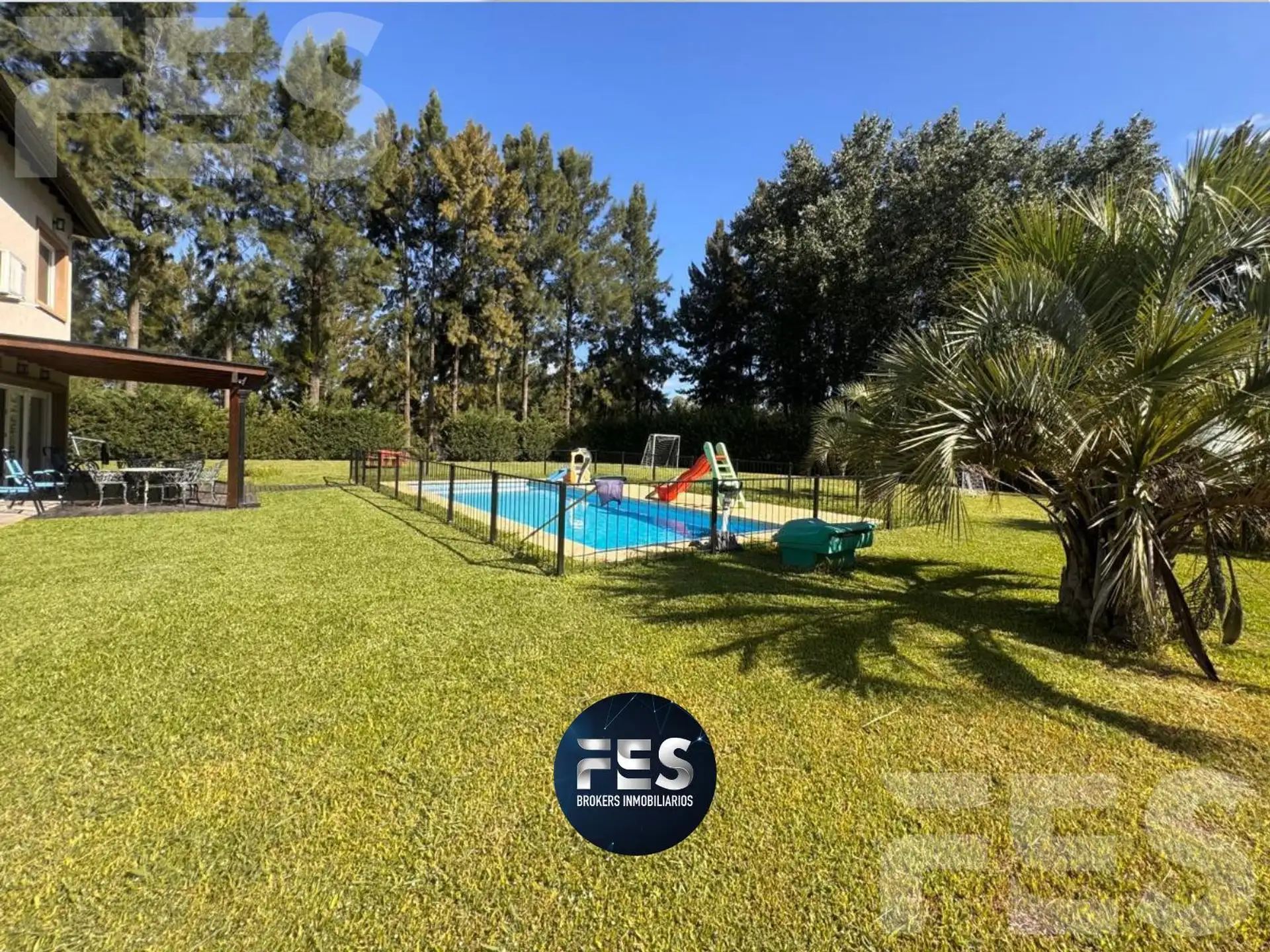 Casa de 5 dormitórios mobiliada em Malibu, San Vicente